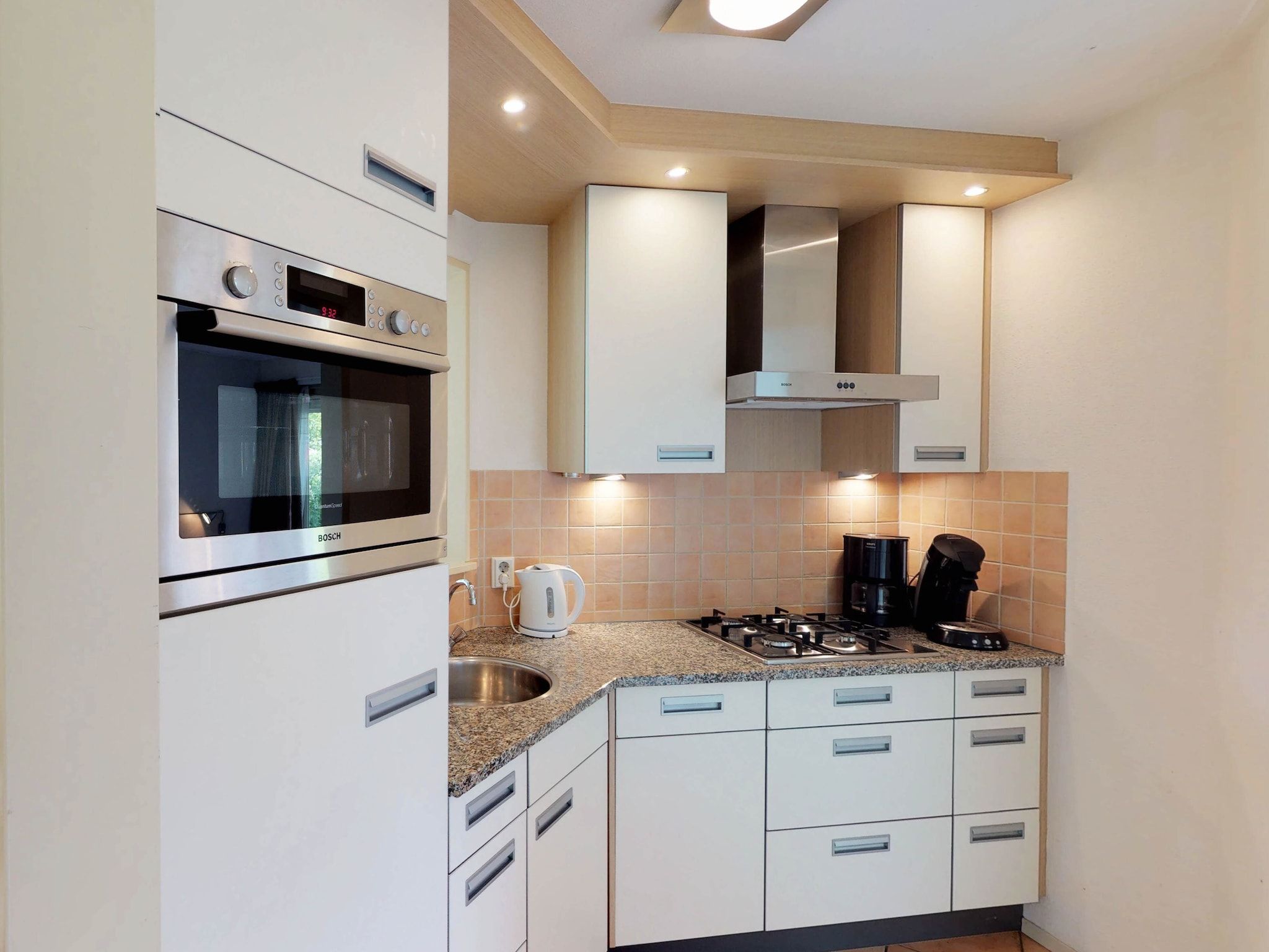 De keuken van Villapark de Paardekreek 5 in Kortgene