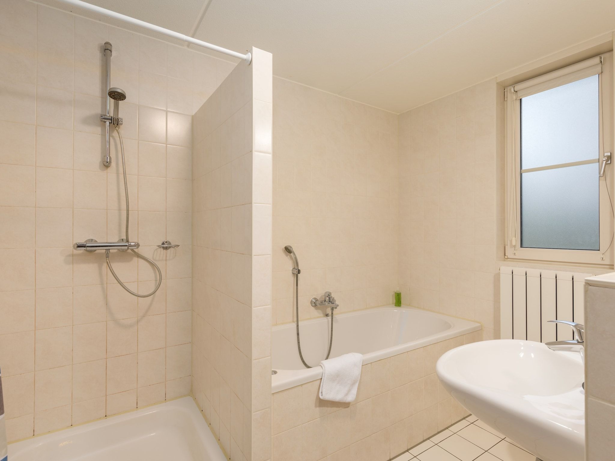 De badkamer van Kustpark Texel 2 in De Koog