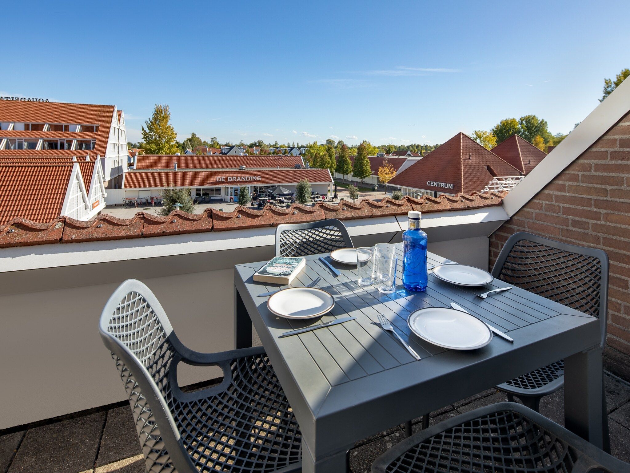 Het terras van Aquadelta 22 in Bruinisse