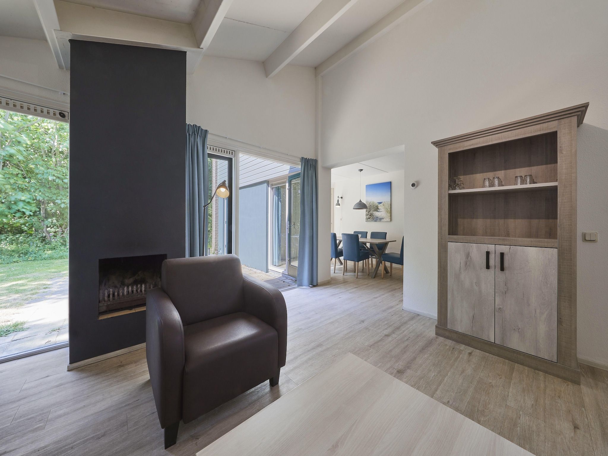 De woonkamer van Vakantiepark Kijkduin 2 in Den Haag