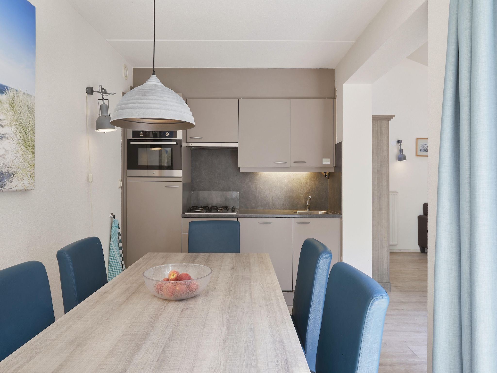 De keuken van Vakantiepark Kijkduin 2 in Den Haag