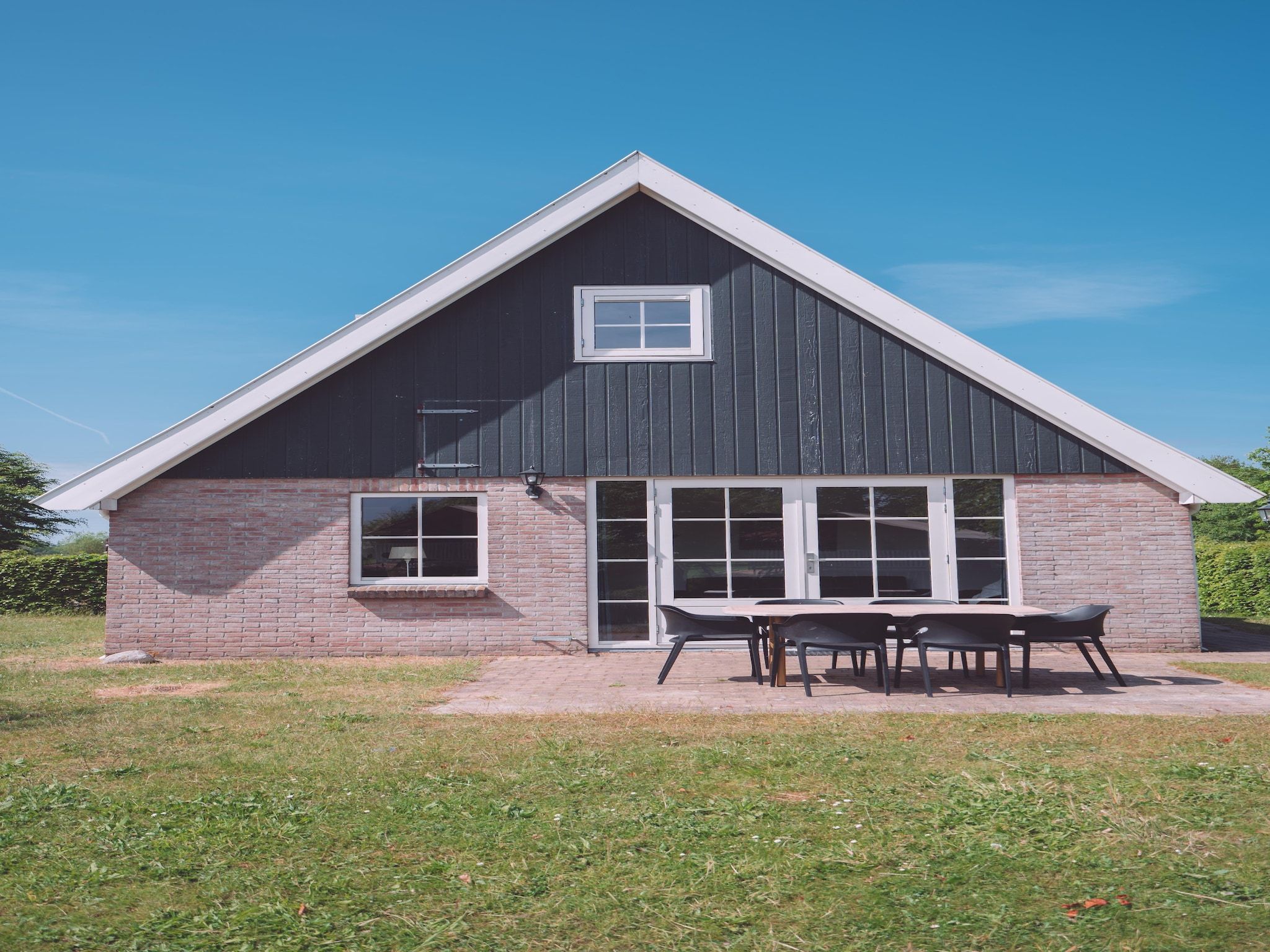 De buitenkant van Vakantiepark Eigen Wijze 5 in Bant