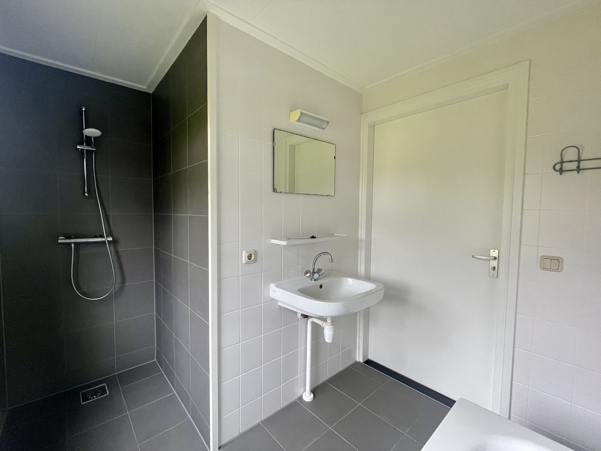 De badkamer van Vakantiepark Eigen Wijze 4 in Bant