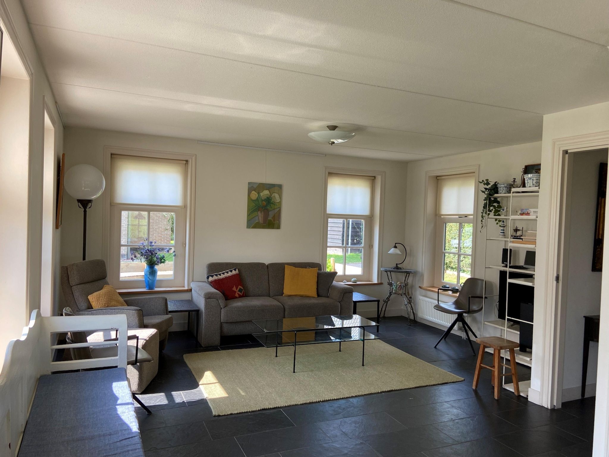 De woonkamer van Recreatiepark Wiringherlant  - Villa 10 in Hippolytushoef