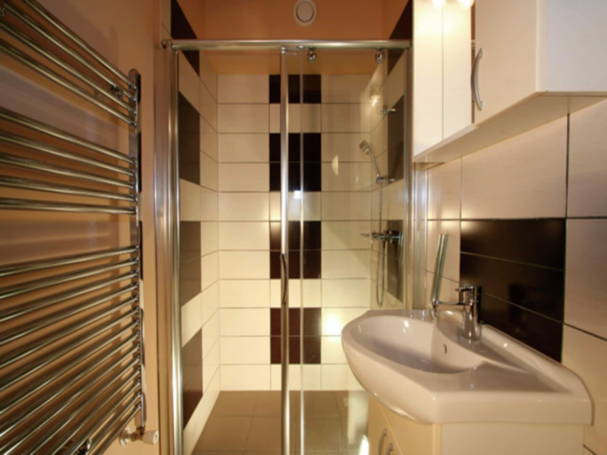 De badkamer van Strandpark Vlugtenburg 6 in 's-Gravenzande