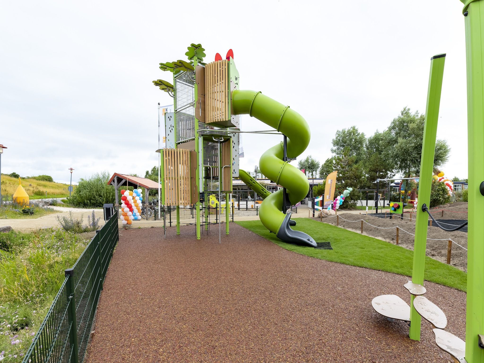 Parkfaciliteiten bij Strandpark Vlugtenburg 6 in 's-Gravenzande
