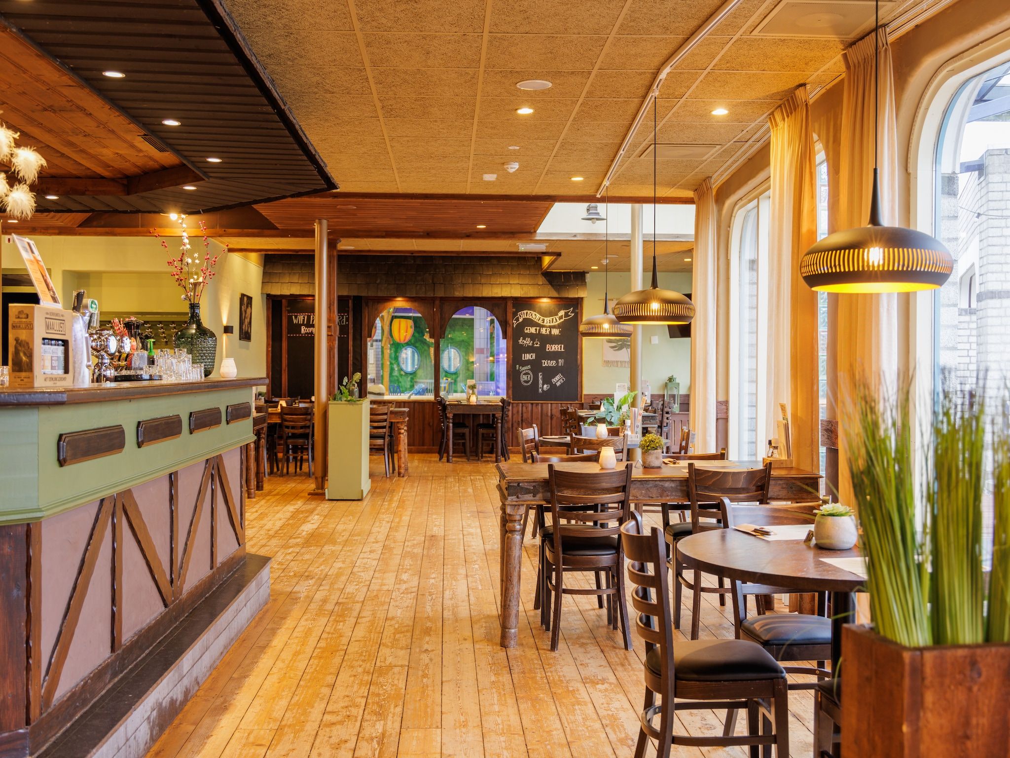 Parkfaciliteiten bij Vakantiepark Hunzedal 5 in Borger