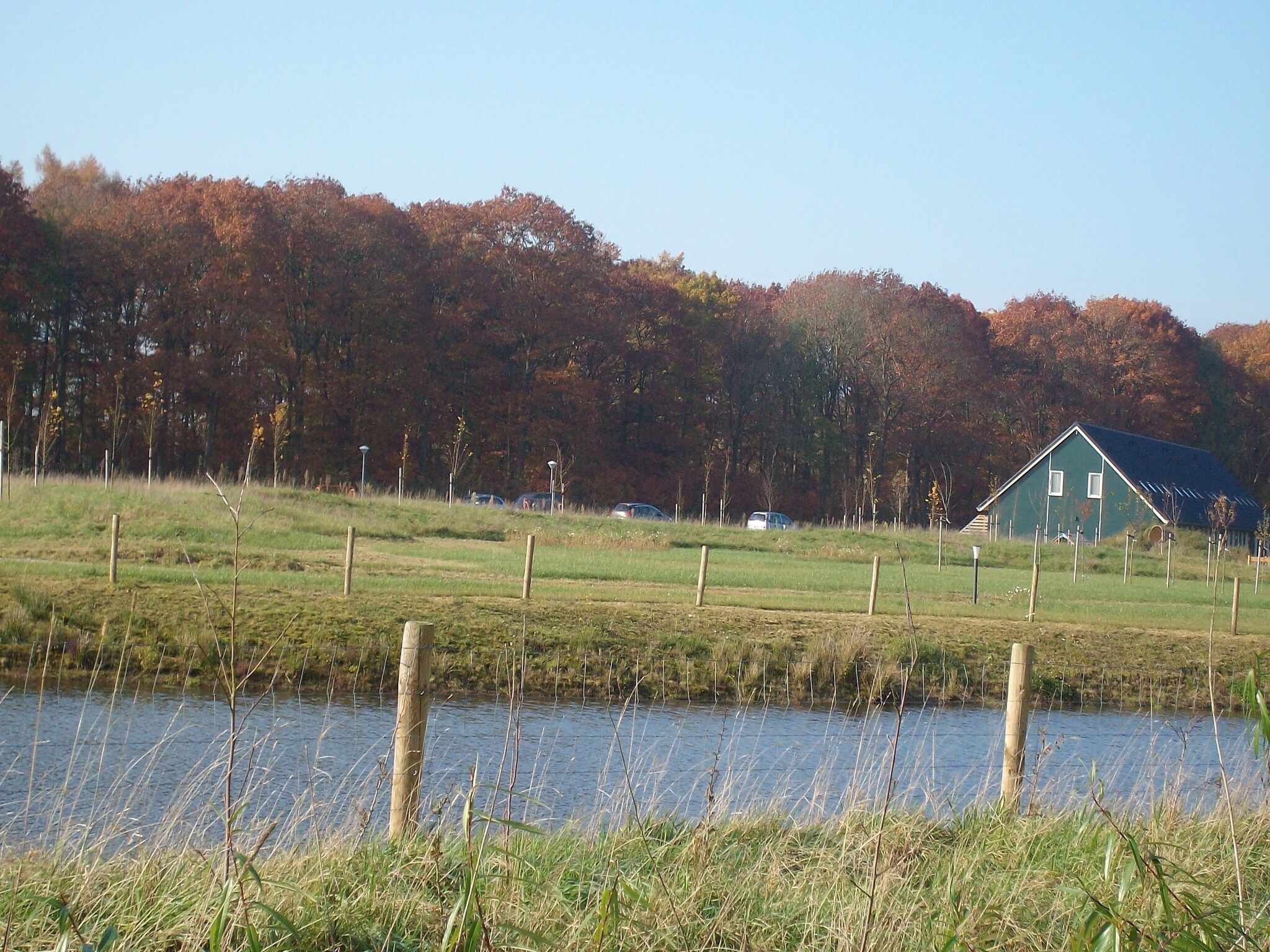 De tuin van Vakantiepark Horsetellerie 1 in Hardenberg (rheezerveen)