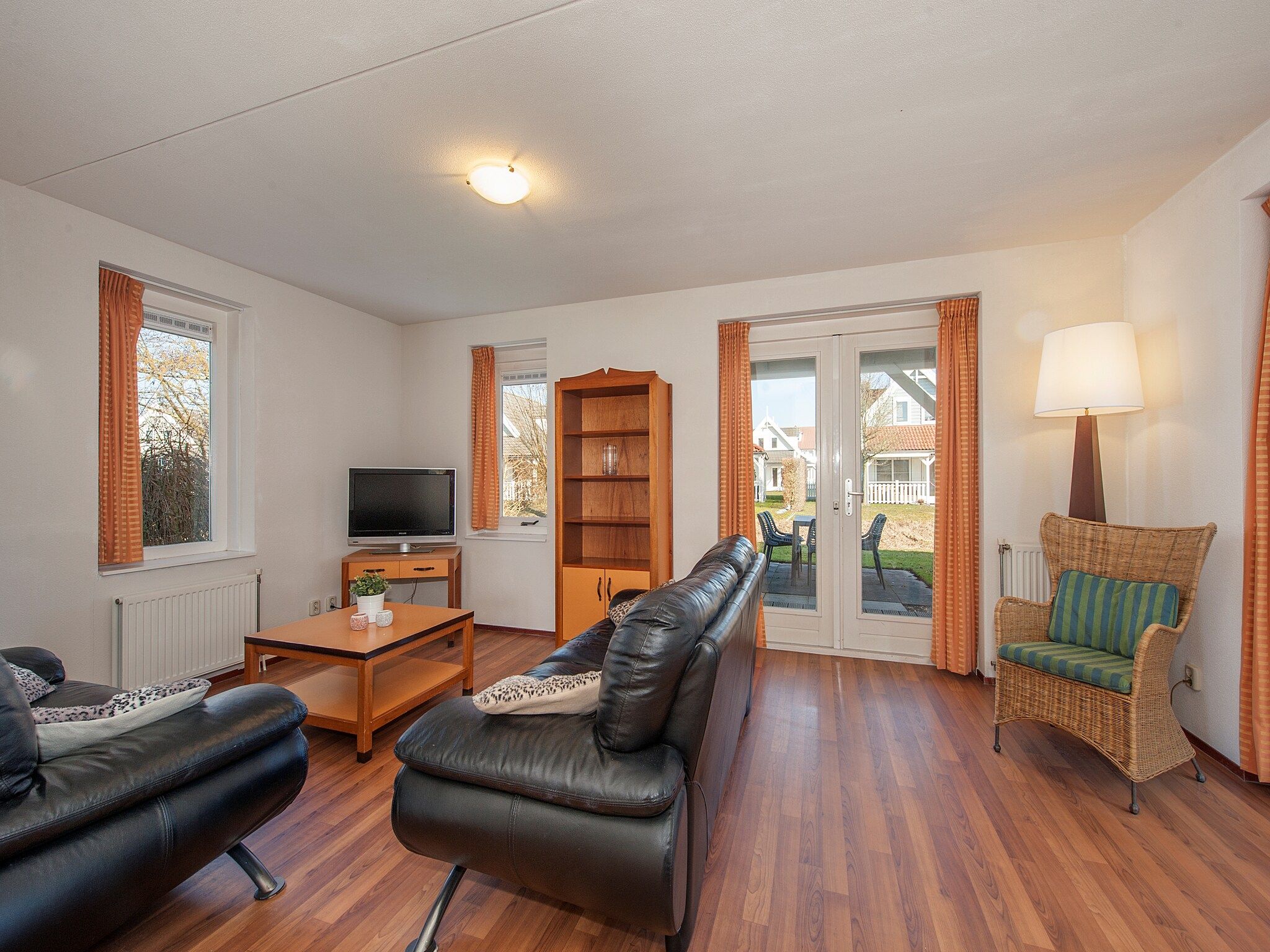 De woonkamer van Aquadelta 9 in Bruinisse