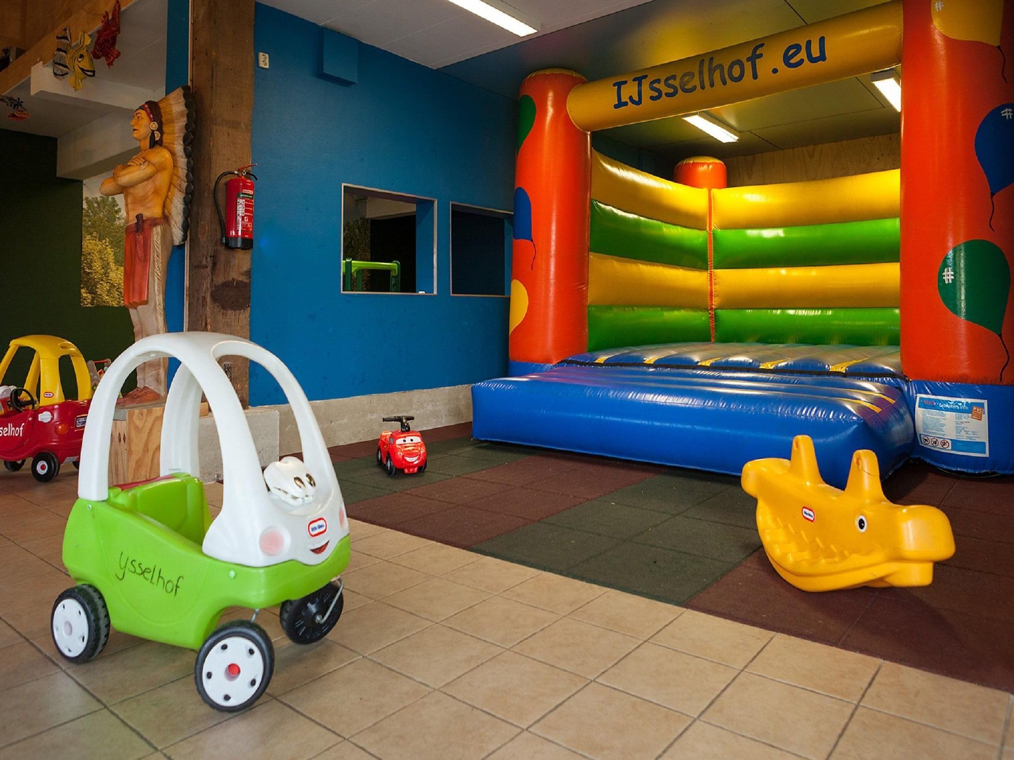 Parkfaciliteiten bij Villavakantiepark IJsselhof 5 in Andijk