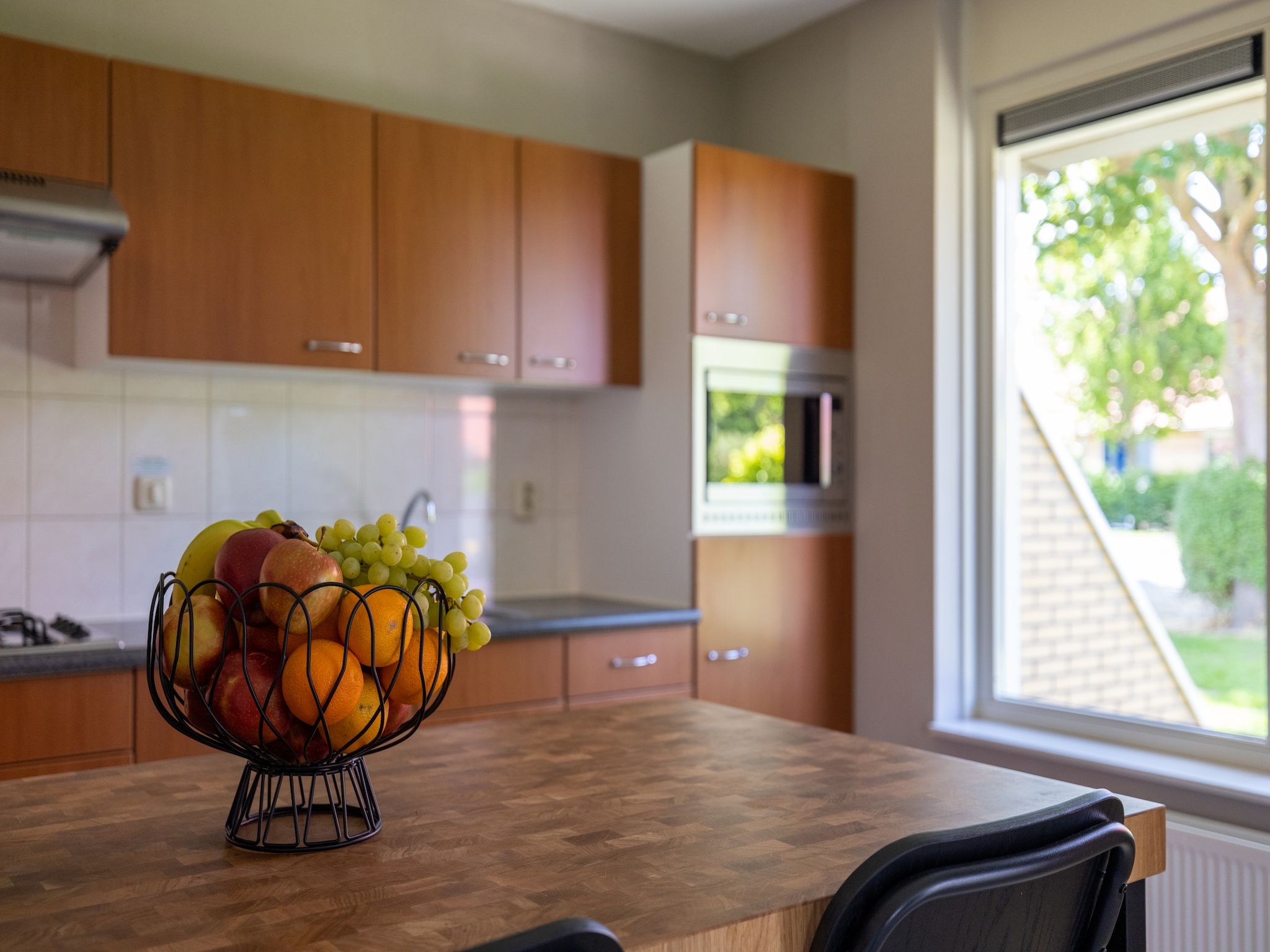 De eetkamer van Villavakantiepark IJsselhof 5 in Andijk