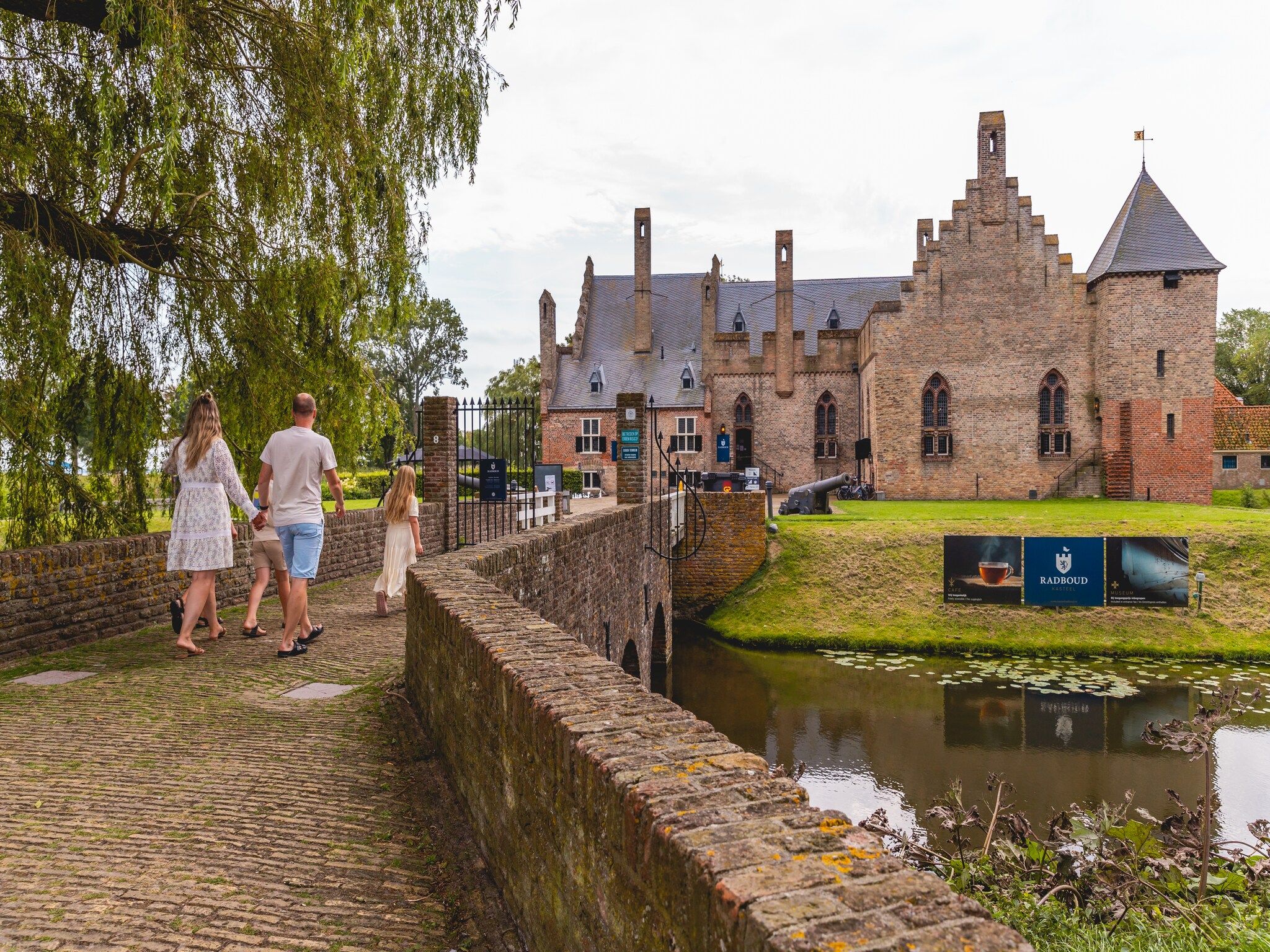 Parkfaciliteiten bij Villavakantiepark IJsselhof 2 in Andijk