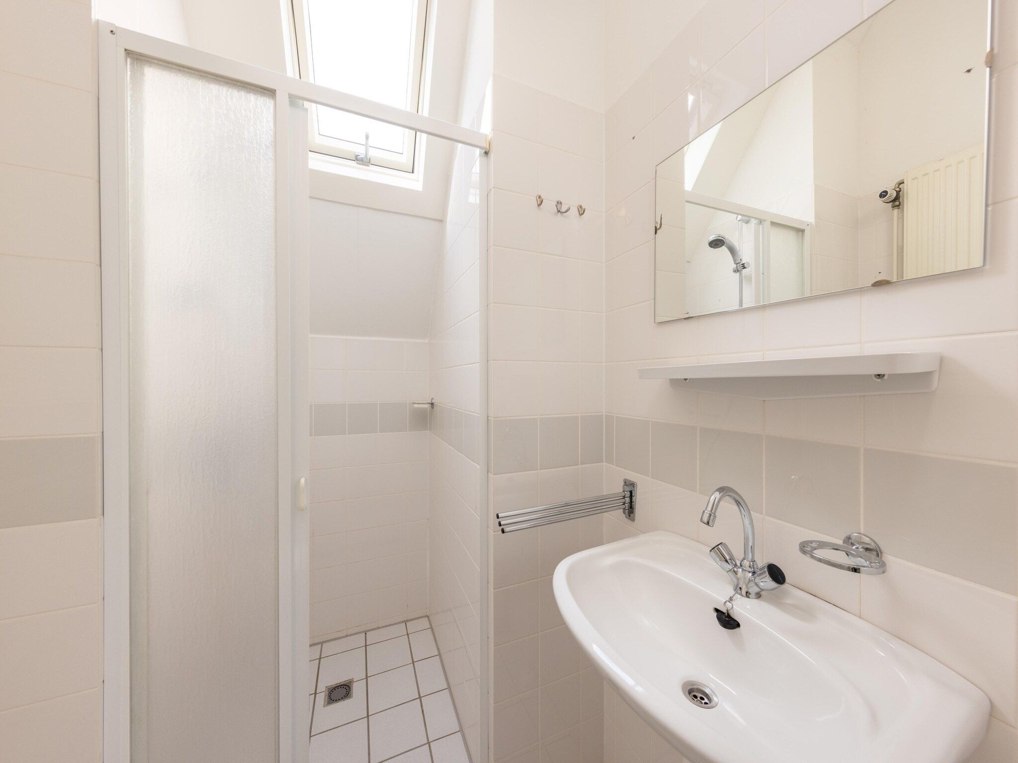 De badkamer van Buitenplaats It Wiid 4 in Eernewoud