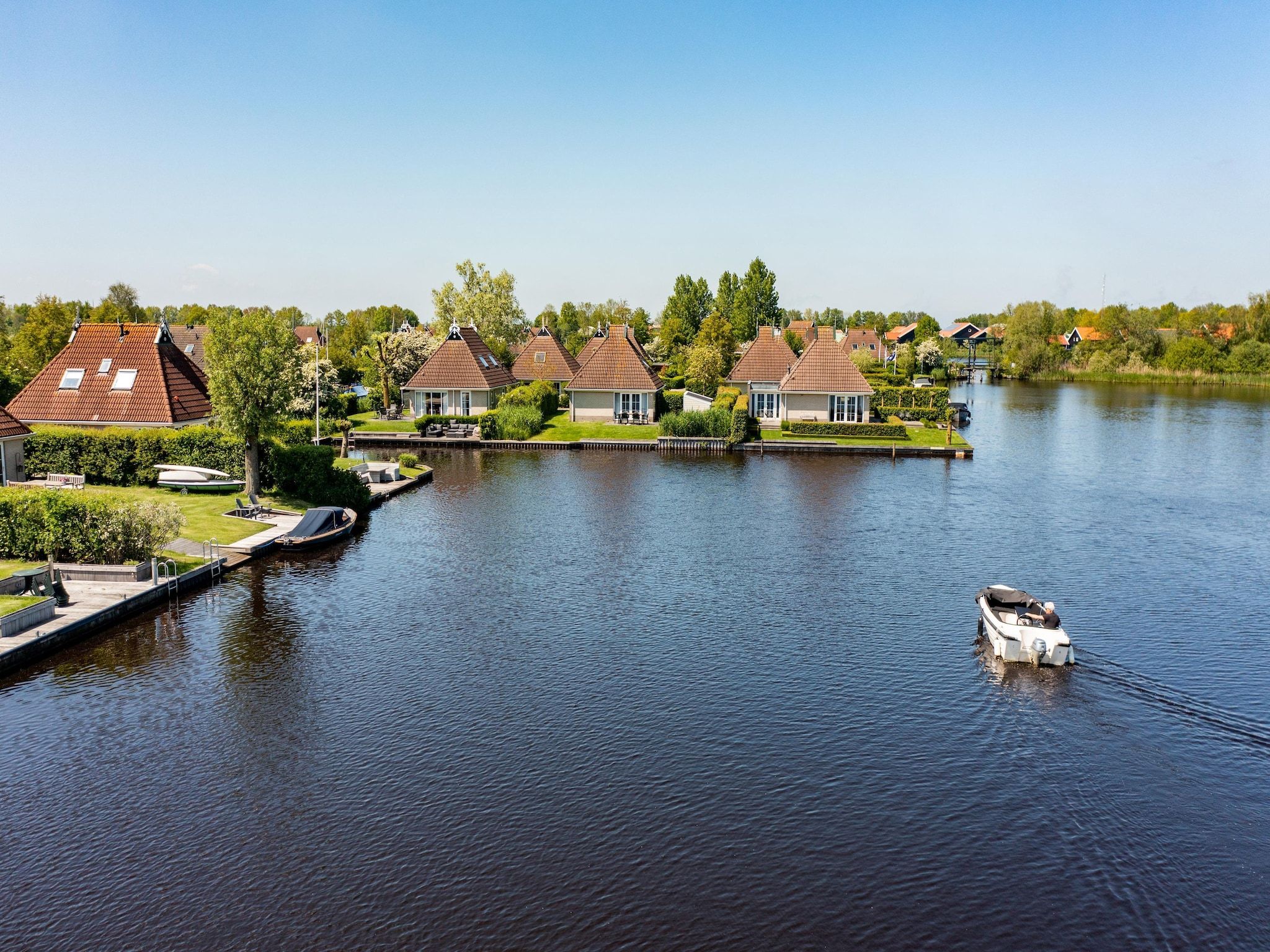 Parkfaciliteiten bij Buitenplaats It Wiid 4 in Eernewoud