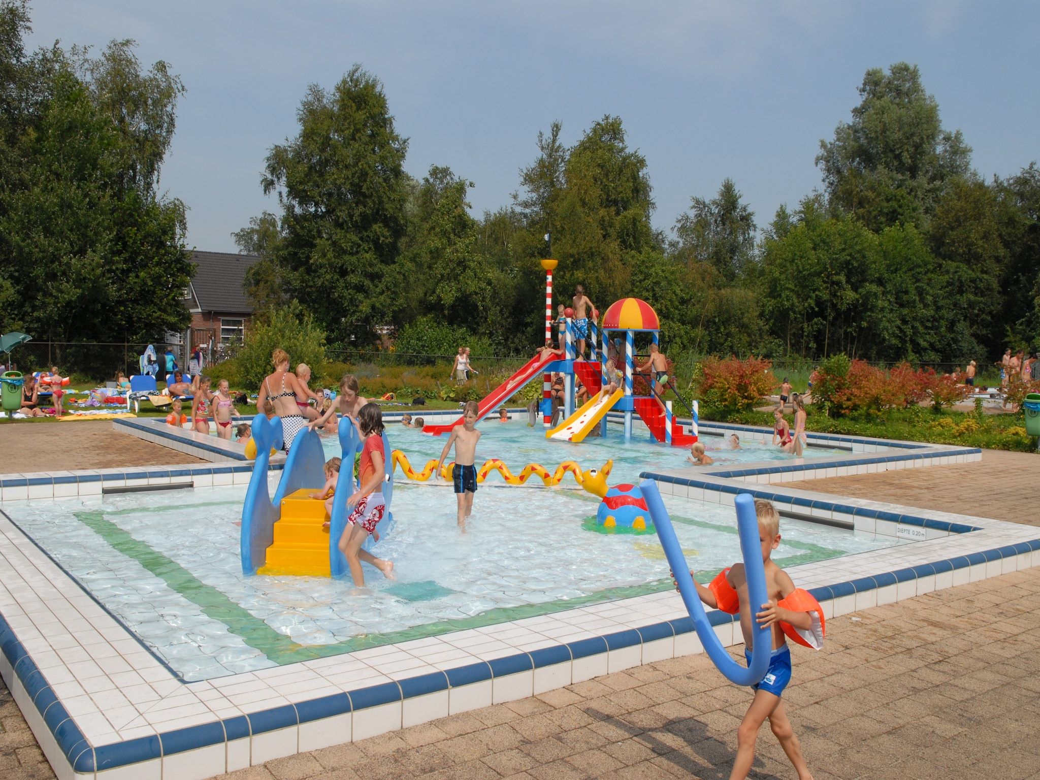 Parkfaciliteiten bij Buitenplaats It Wiid 2 in Eernewoud