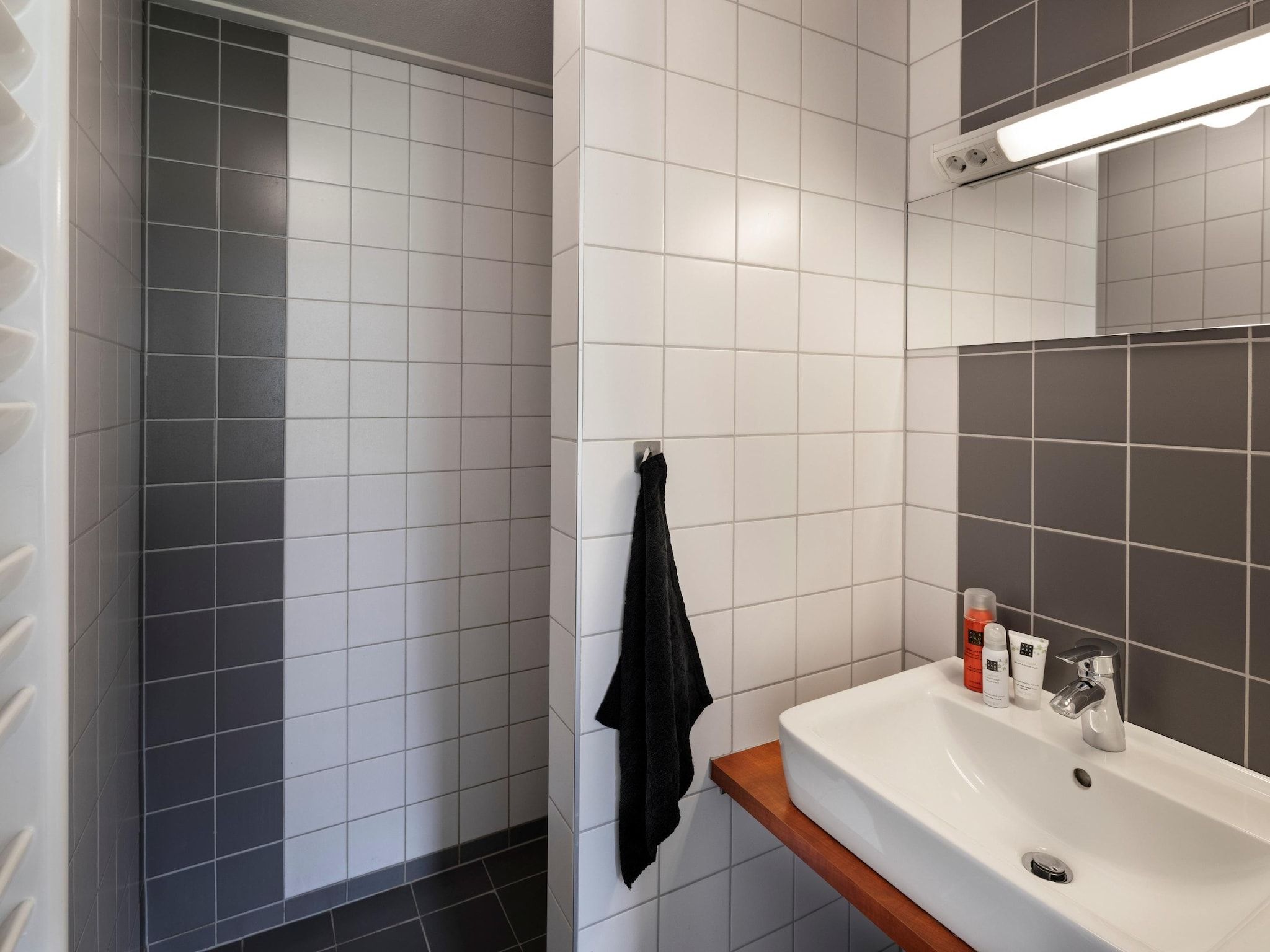 De badkamer van Marke van Ruinen 1 in Ruinen