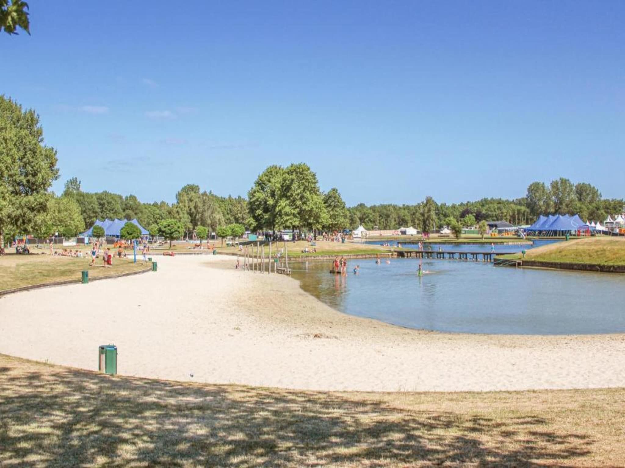 De omgeving van Recreatiepark Tolplas 11 in Hoge Hexel