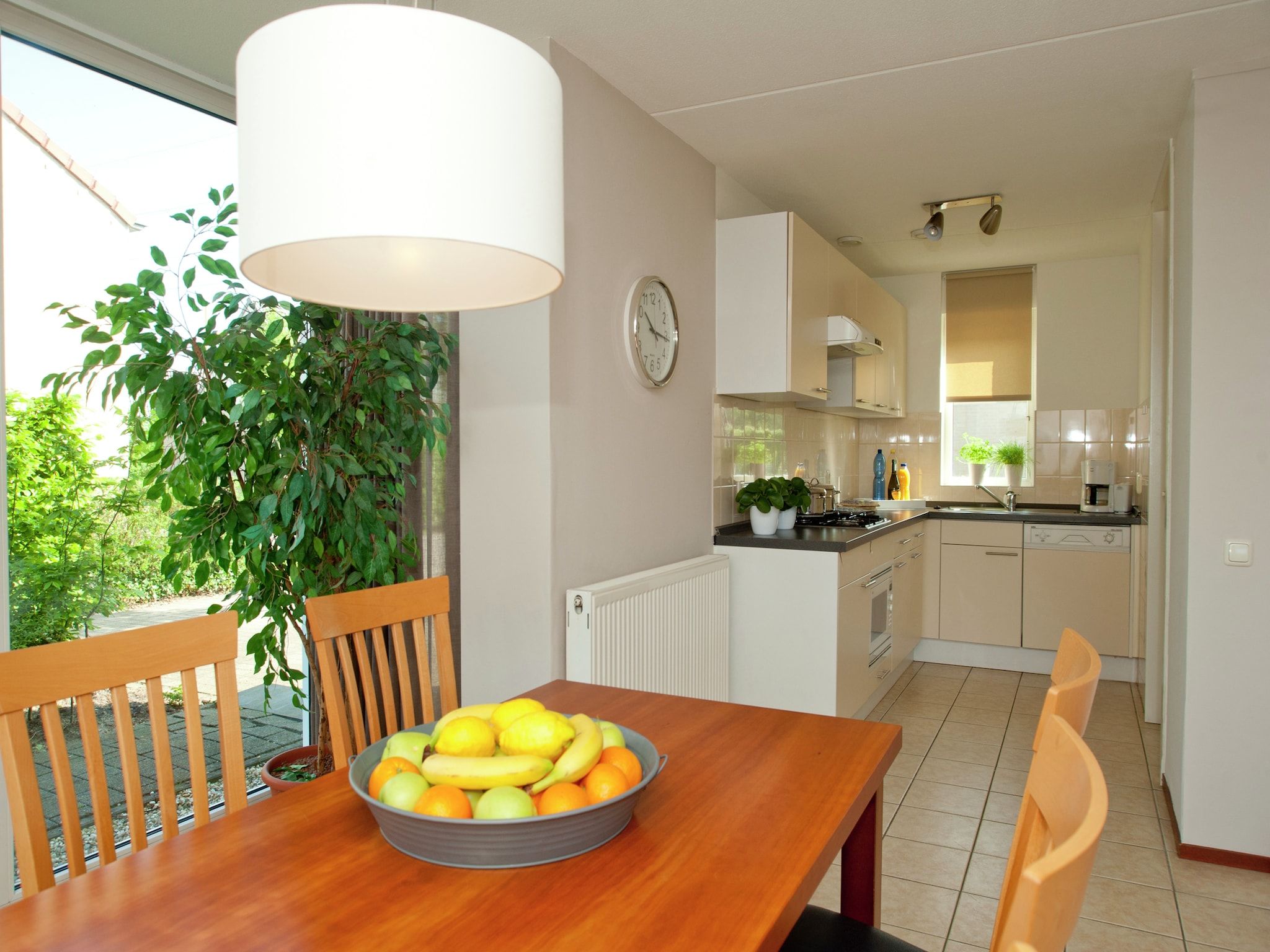 De keuken van Havenwoning 2-6 persoons in Heel