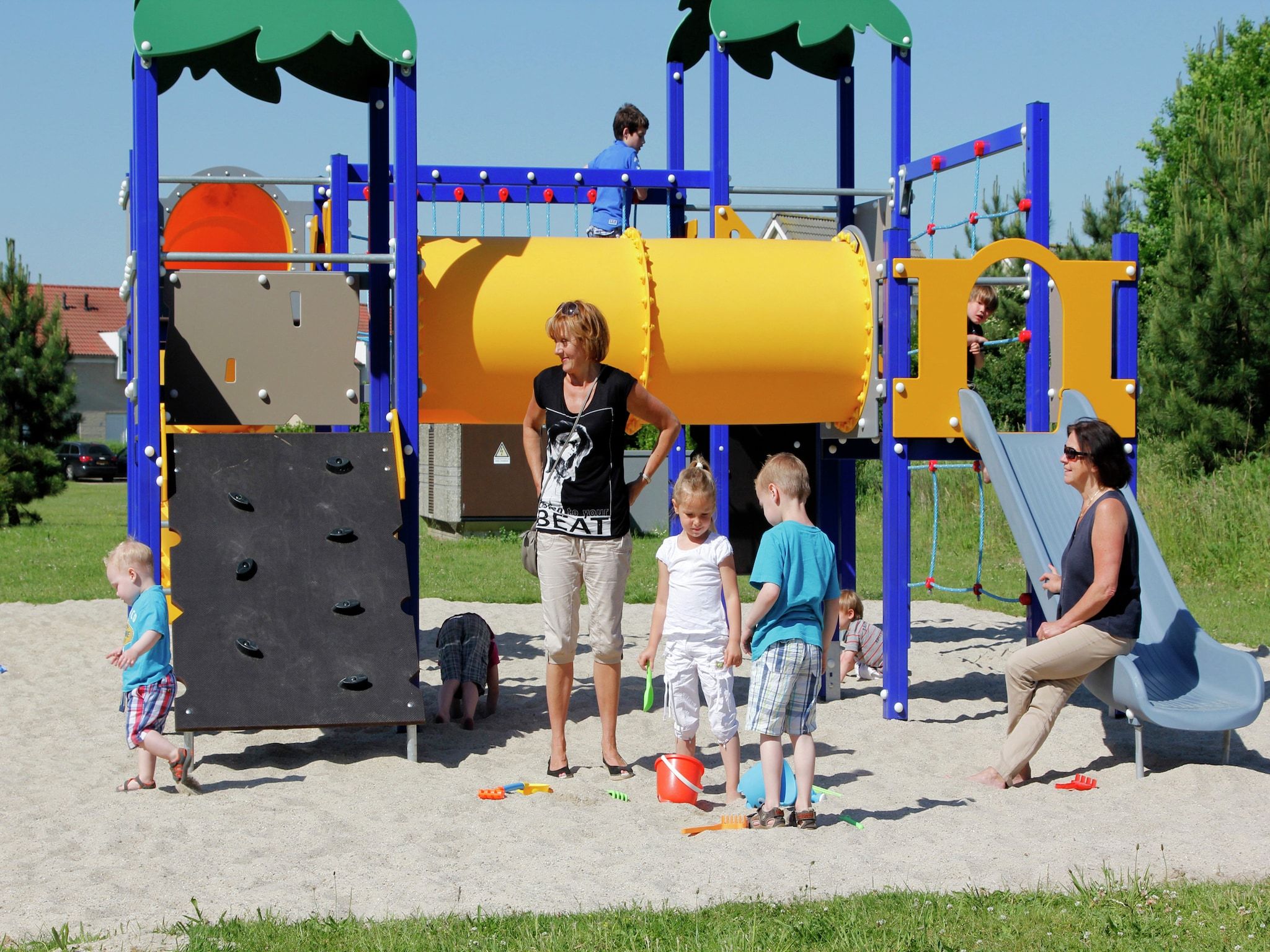 Parkfaciliteiten bij Tuinvilla 2-6 persoons in Heel