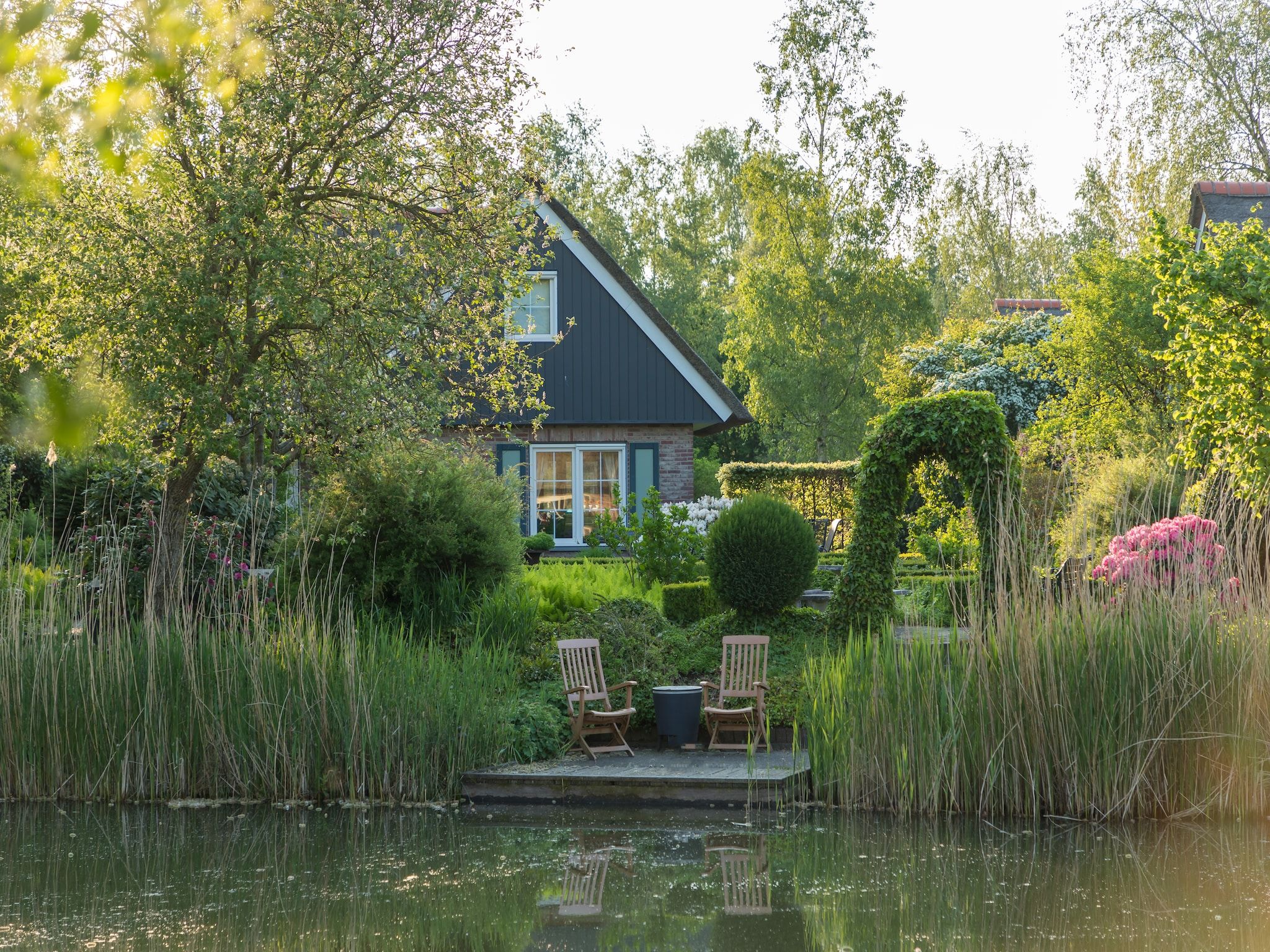 Parkfaciliteiten bij Villapark De Weerribben 4 in Paasloo