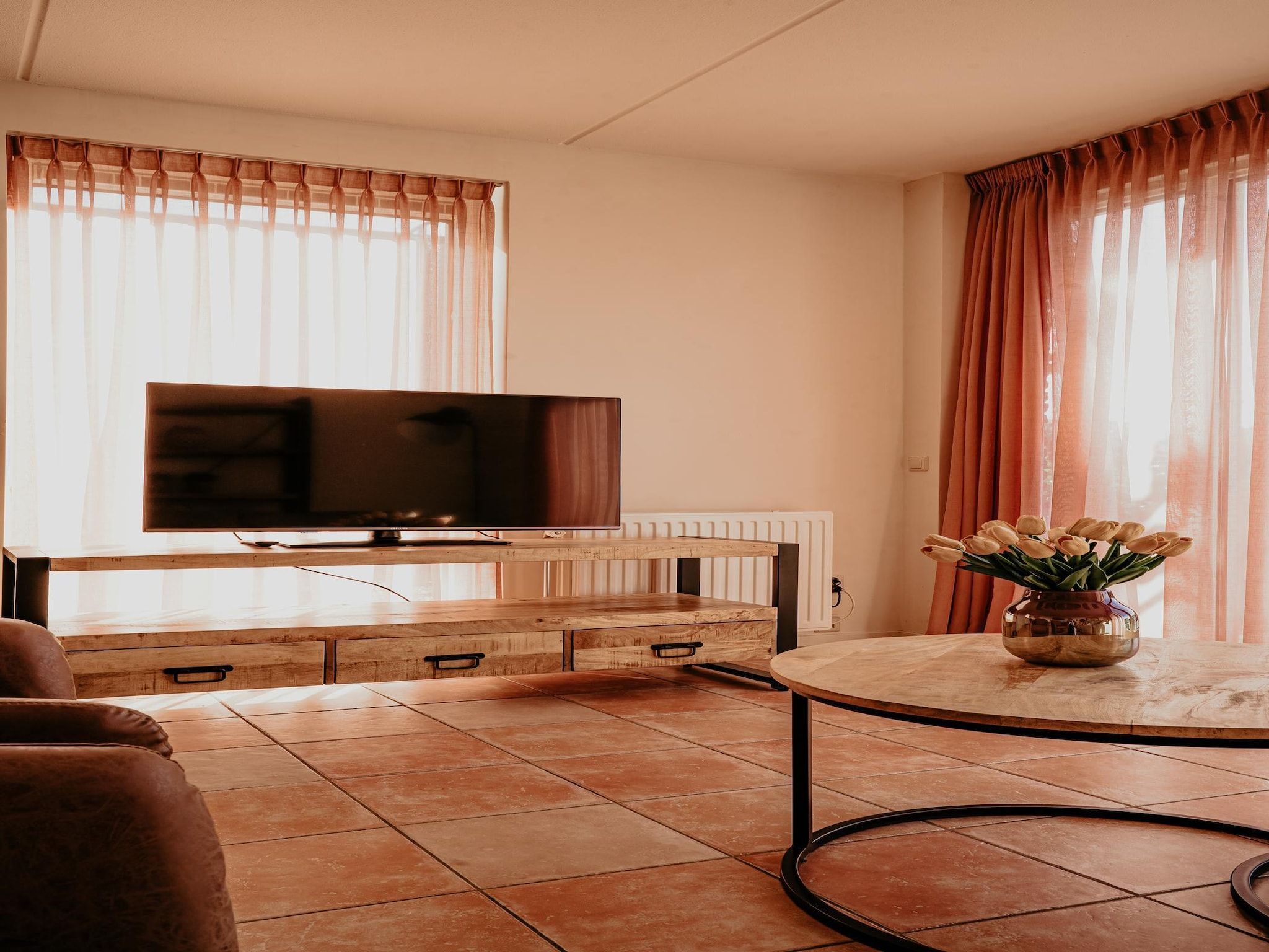 De woonkamer van Waterpark de Meerparel 7 in Uitgeest