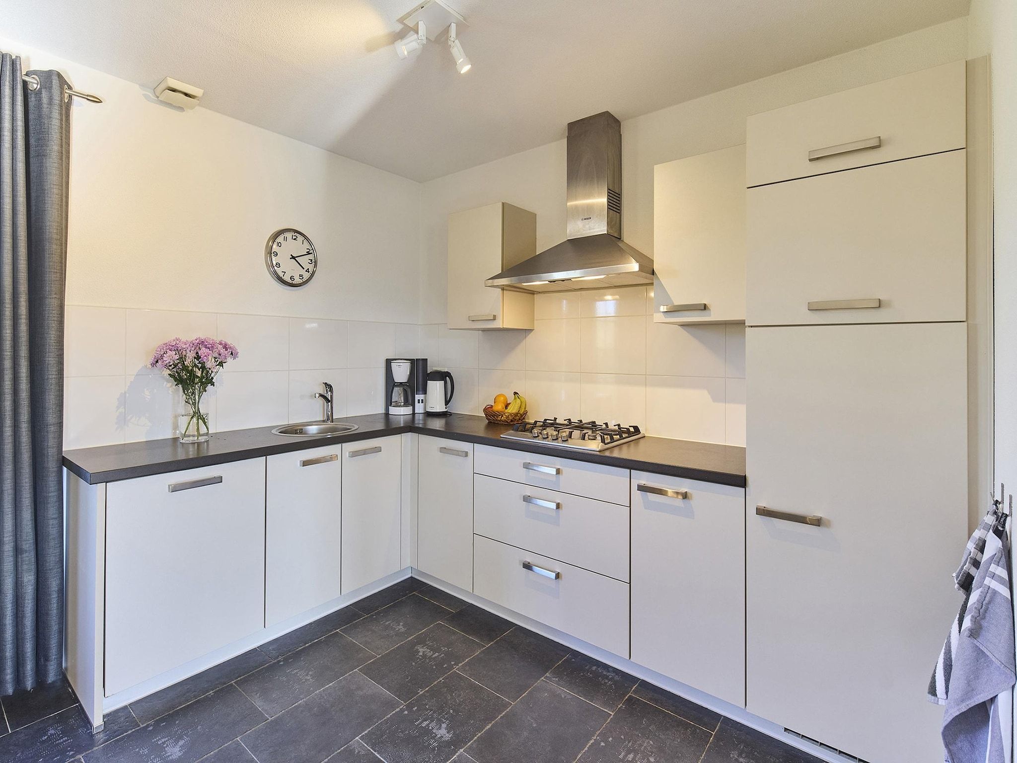 De keuken van Buitenhof De Leistert 2 in Roggel