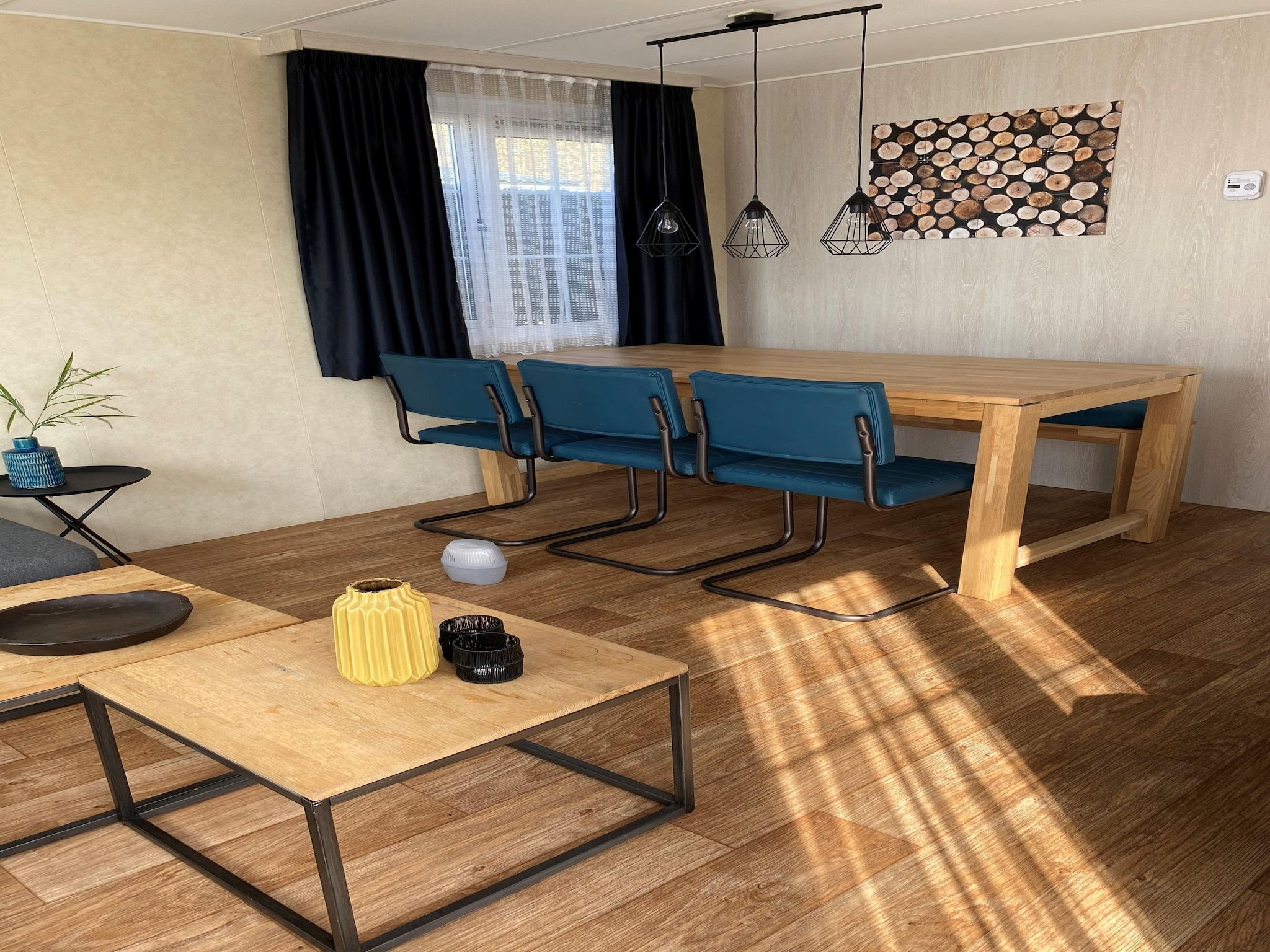 De woonkamer van Recreatiepark Duinhoeve 1 in Udenhout