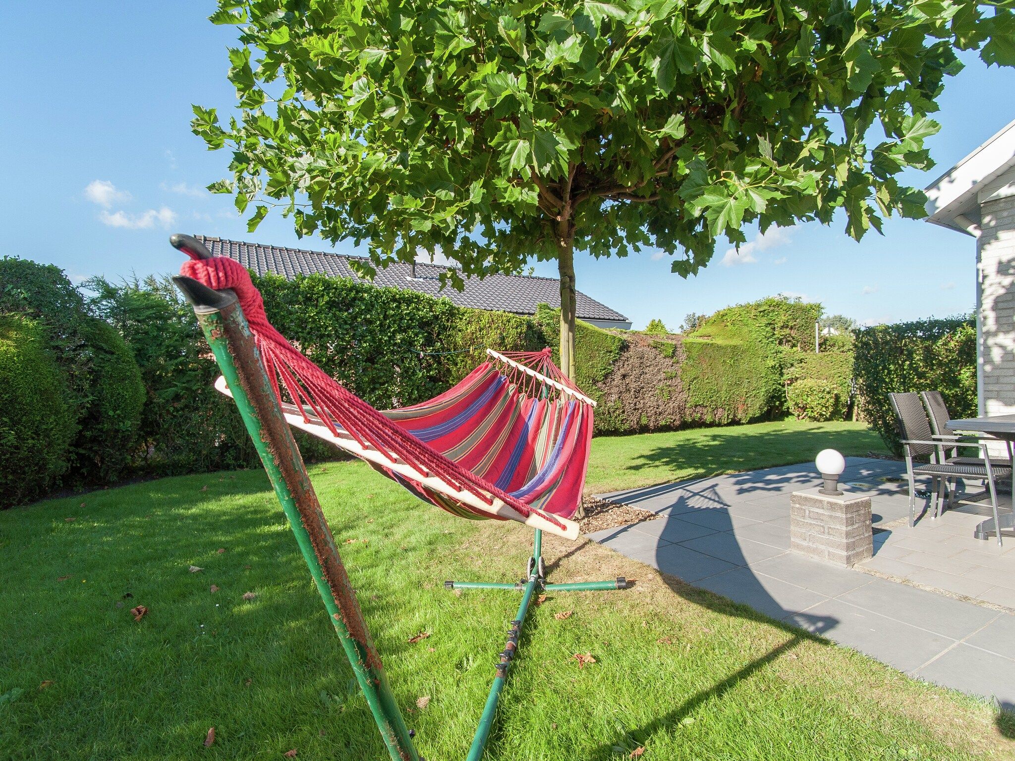 De tuin van Bungalowpark de Gouden Spar 2 in Noordwijk