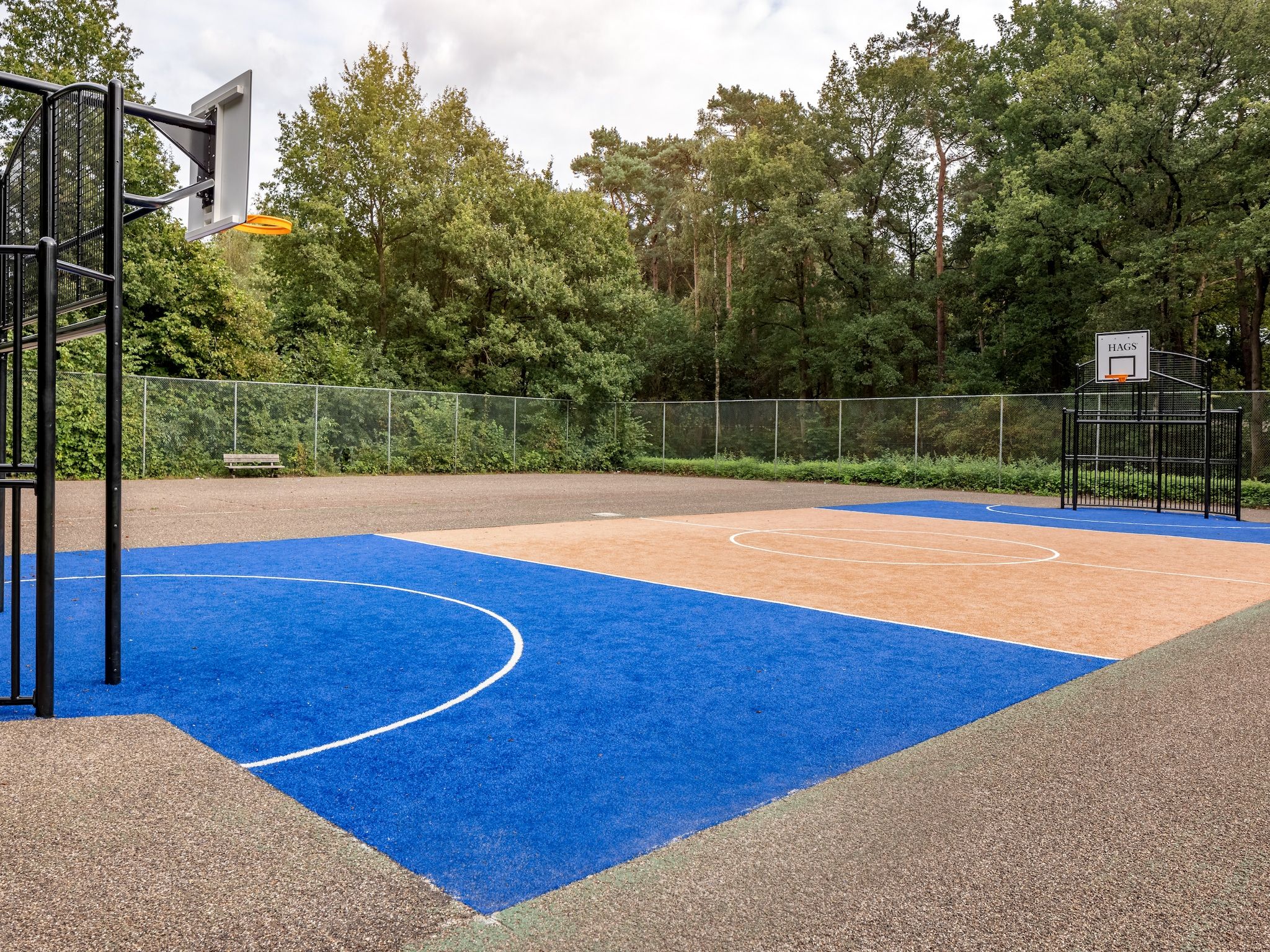 Parkfaciliteiten bij Bospark Lunsbergen 2 in Borger