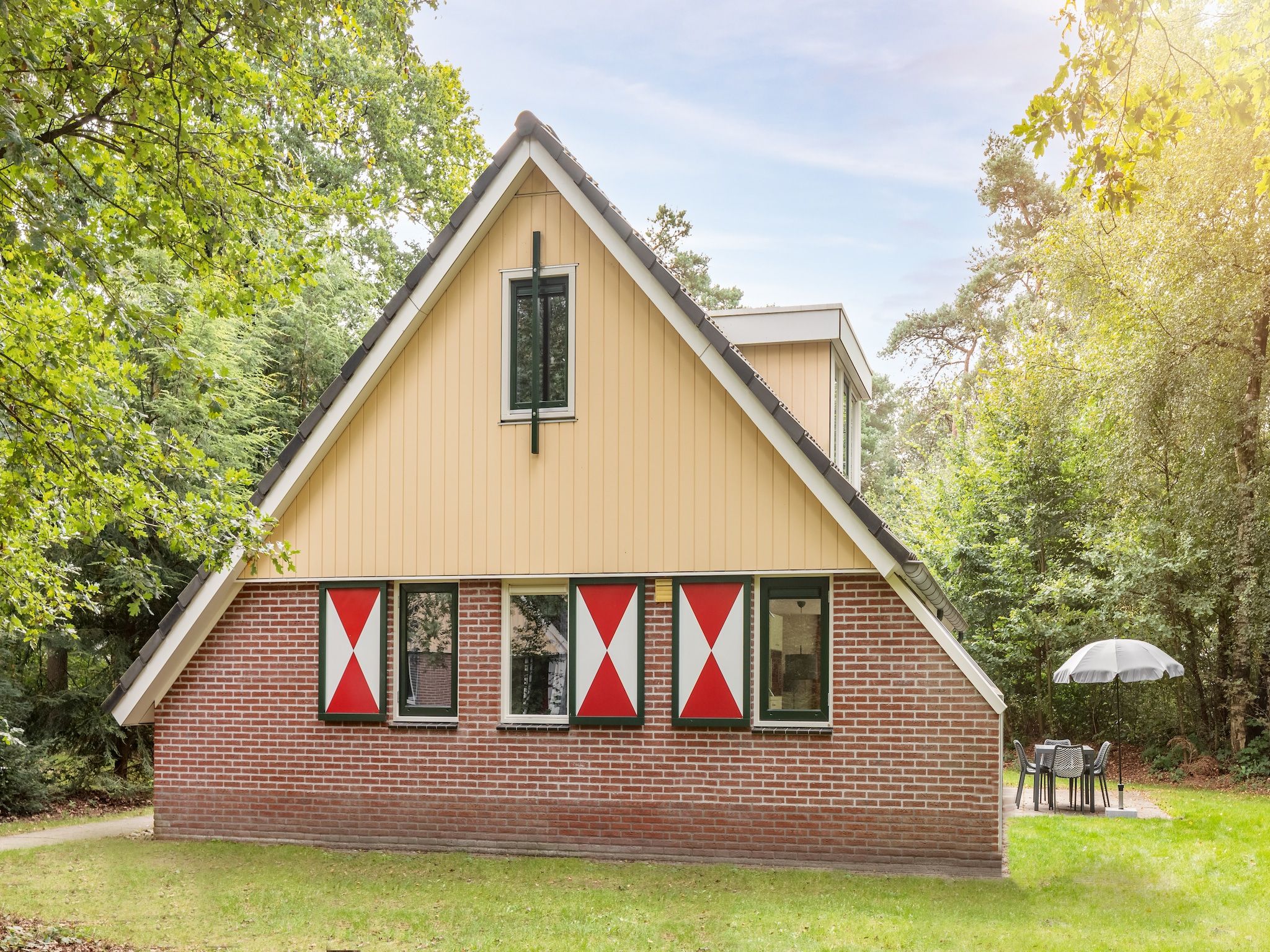 De buitenkant van Bospark Lunsbergen 2 in Borger