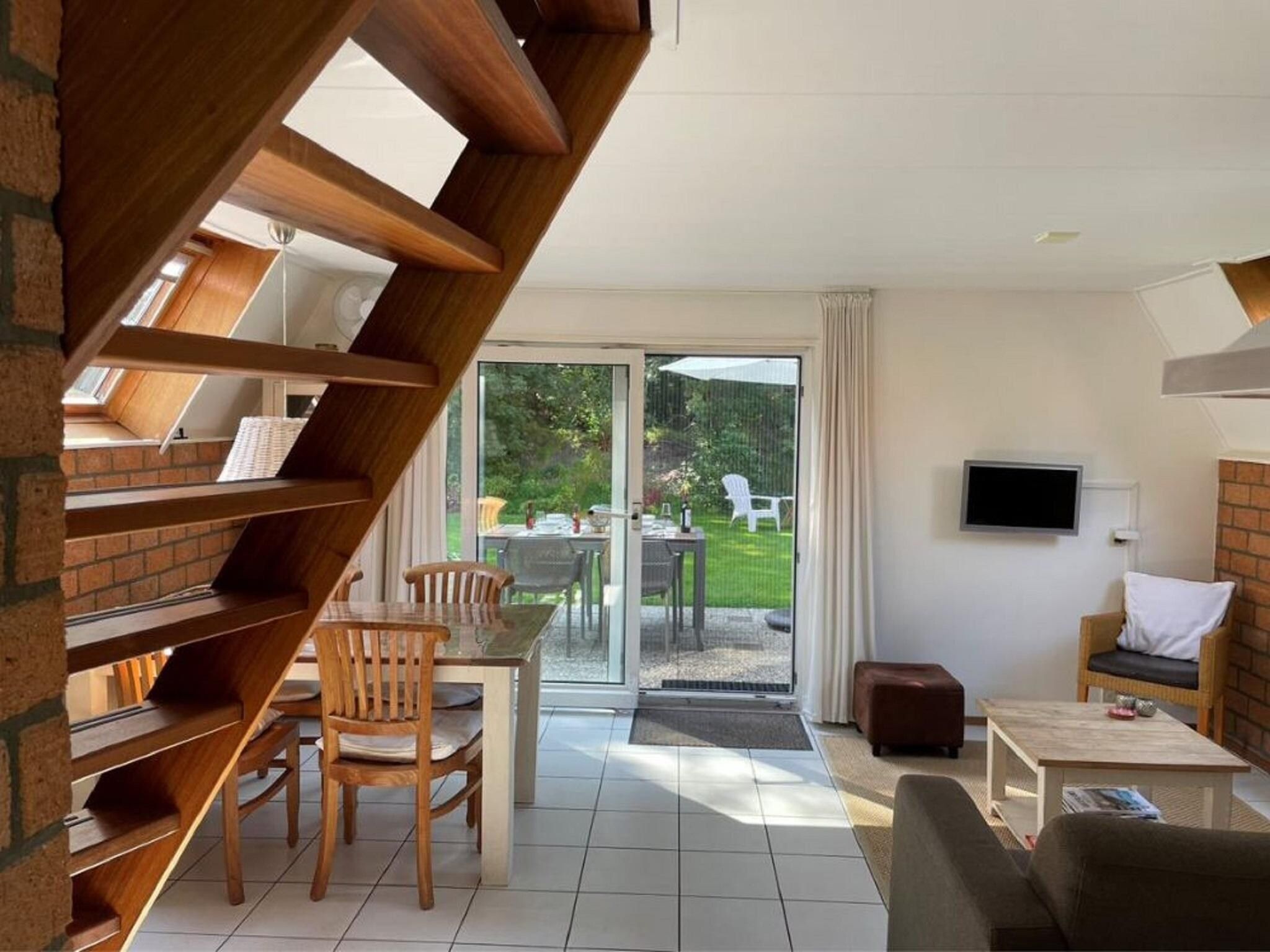 De woonkamer van Landgoed Eysinga State 4 in Sint Nicolaasga