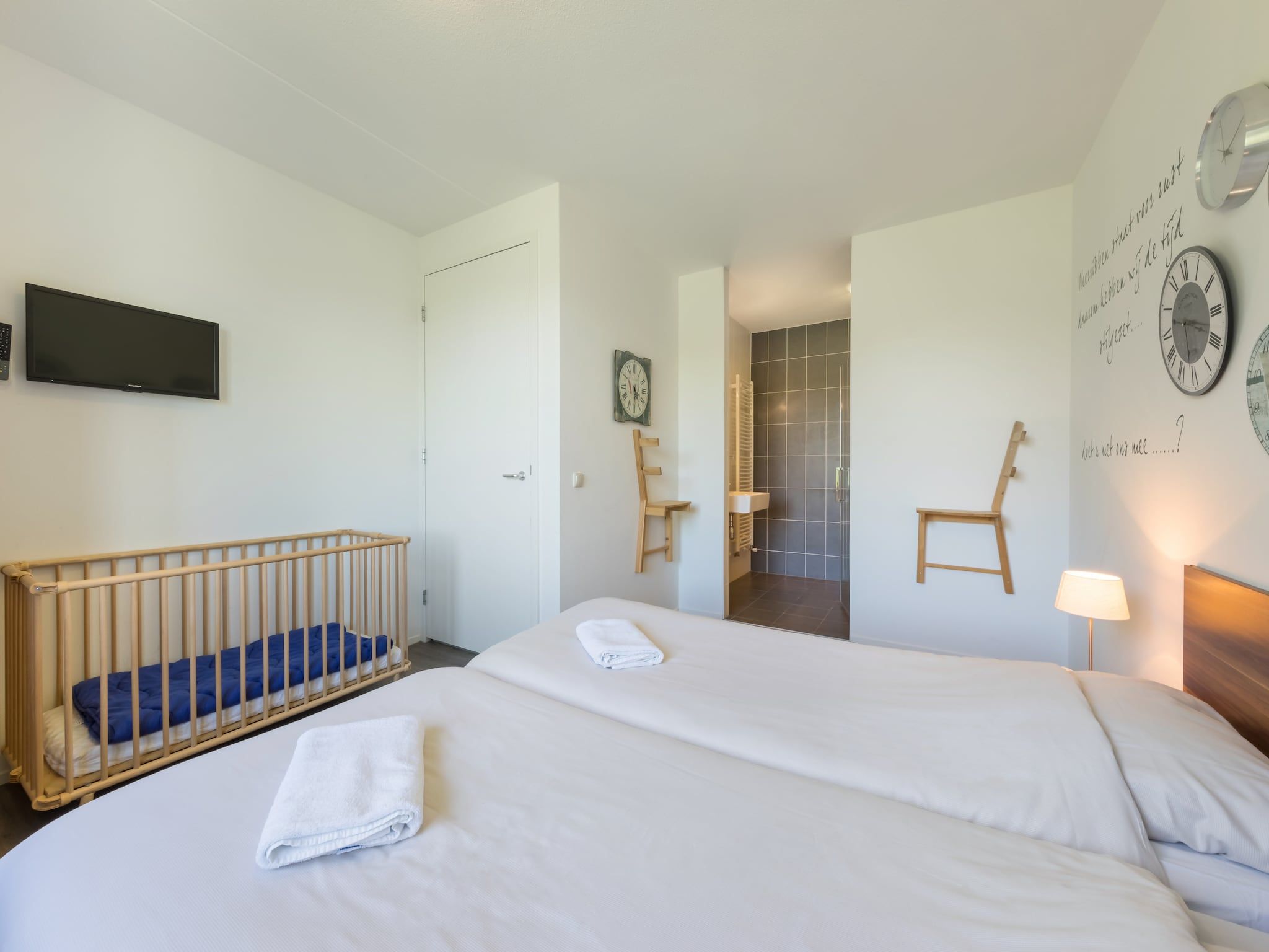 Een slaapkamer van Résidence de Weerribben 1 in Paasloo