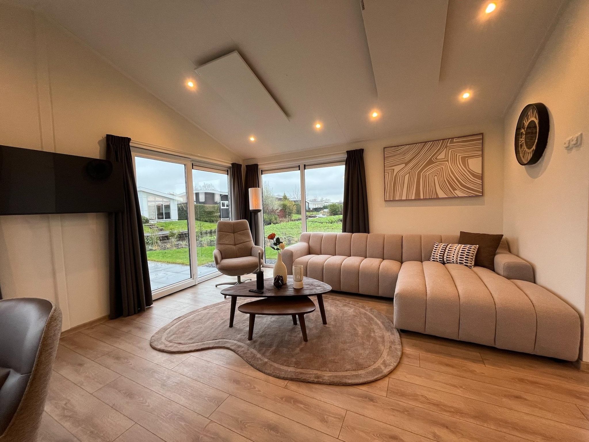 De woonkamer van Waaghuys  6 personen in West-Graftdijk