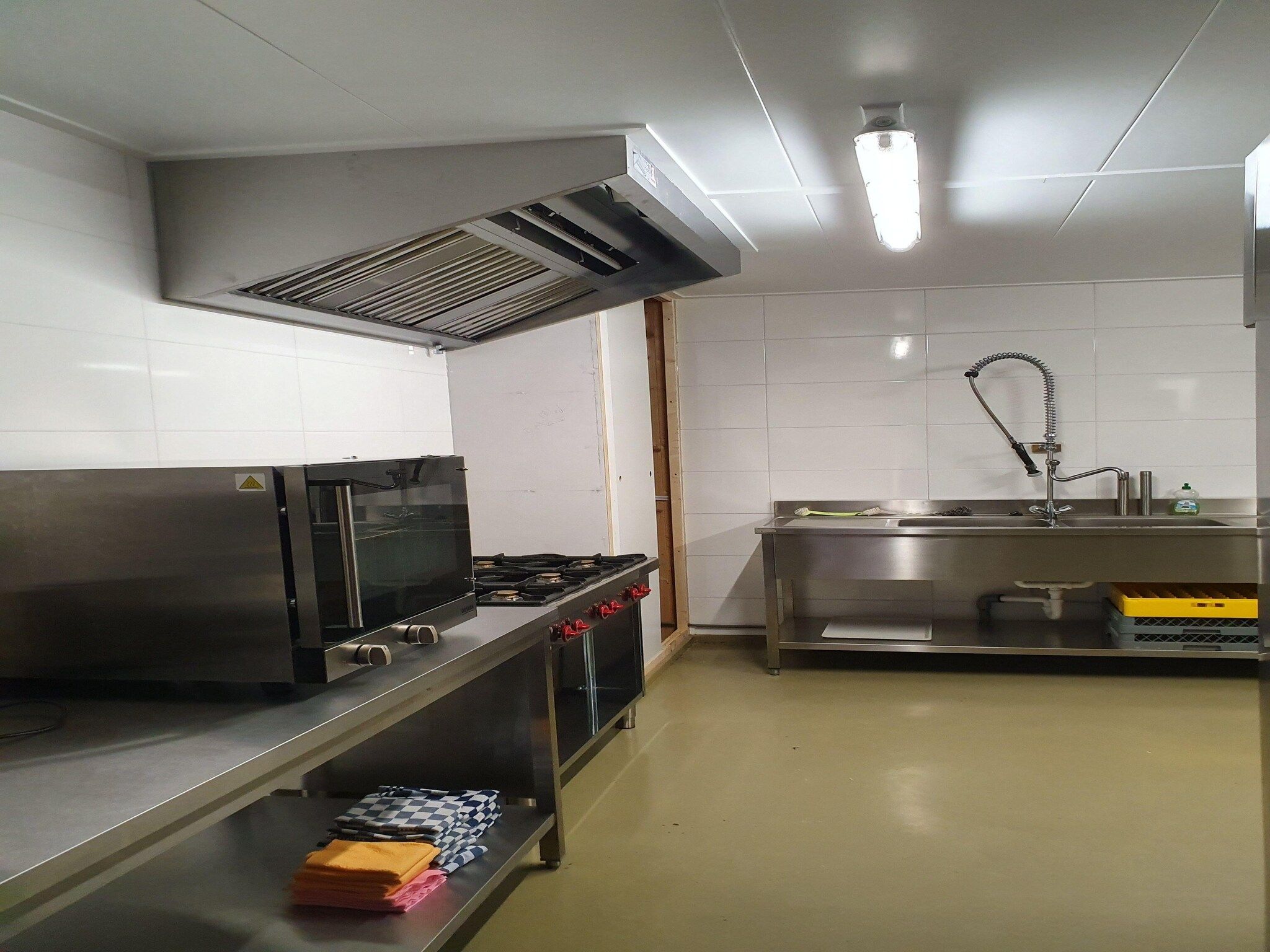 De keuken van Vakantiepark Eigen Wijze 3 in Bant