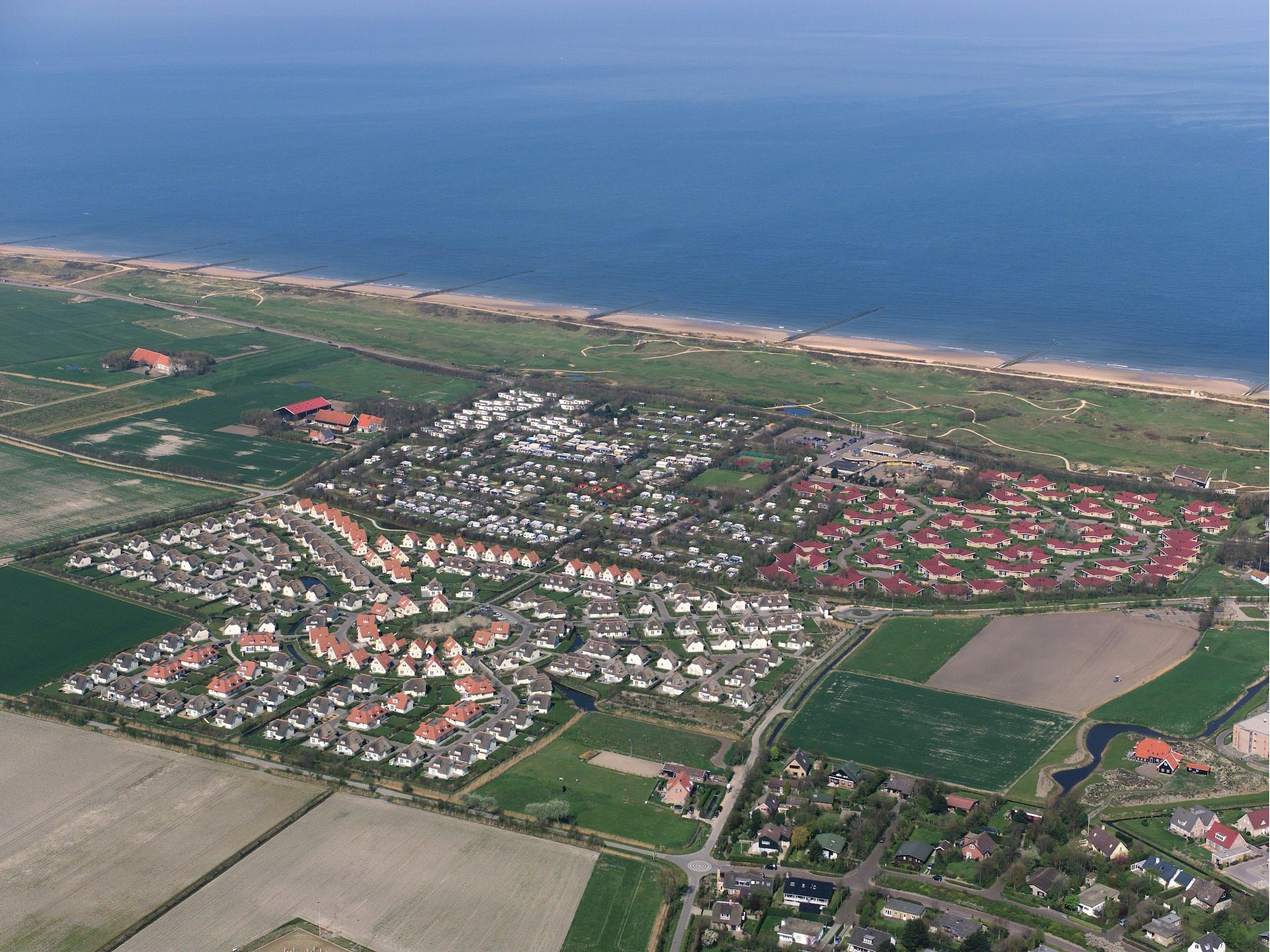 De buitenkant van Buitenhof Domburg 10 in Domburg