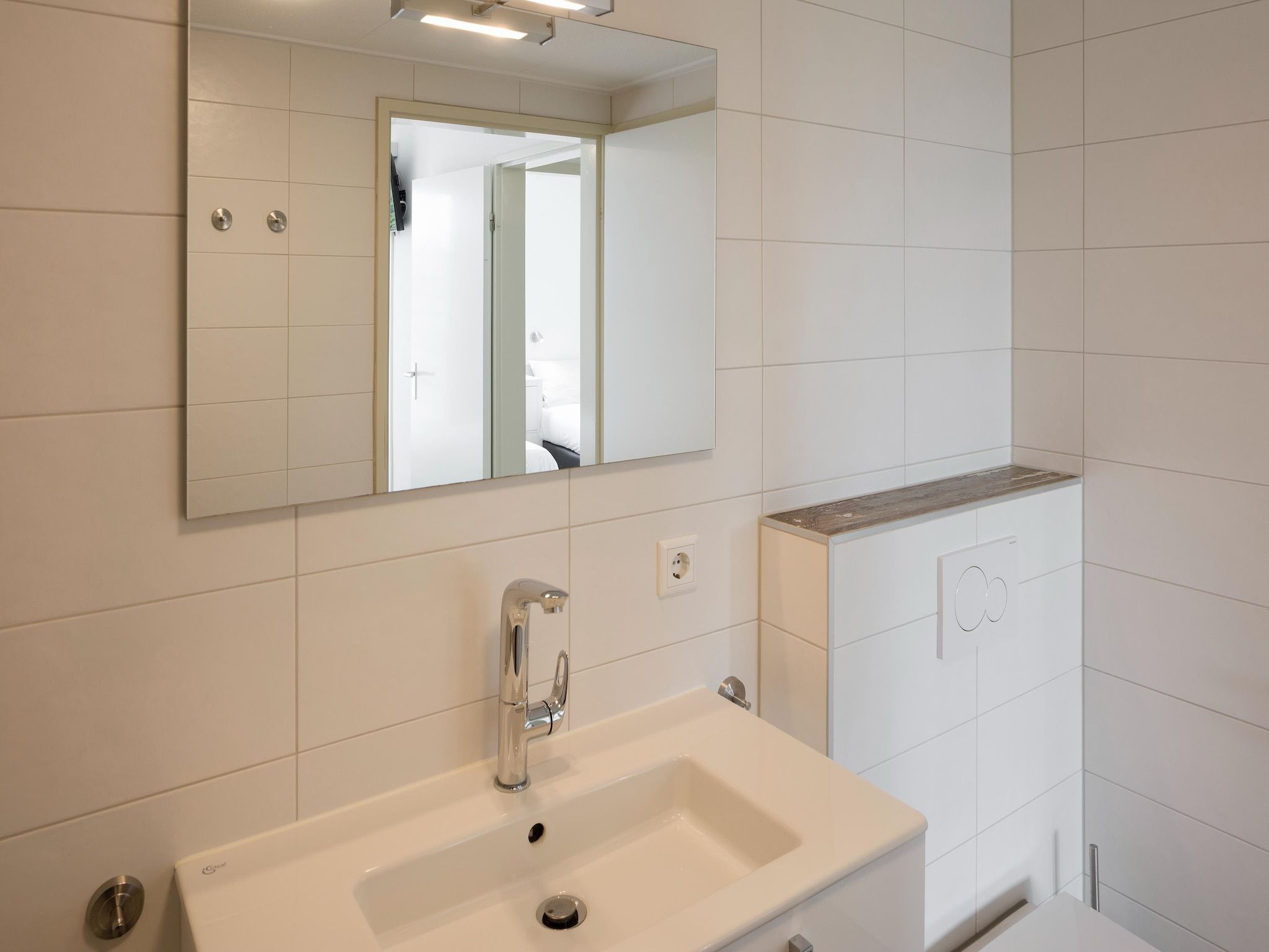 De badkamer van Roompot Beach Resort 20 in Kamperland