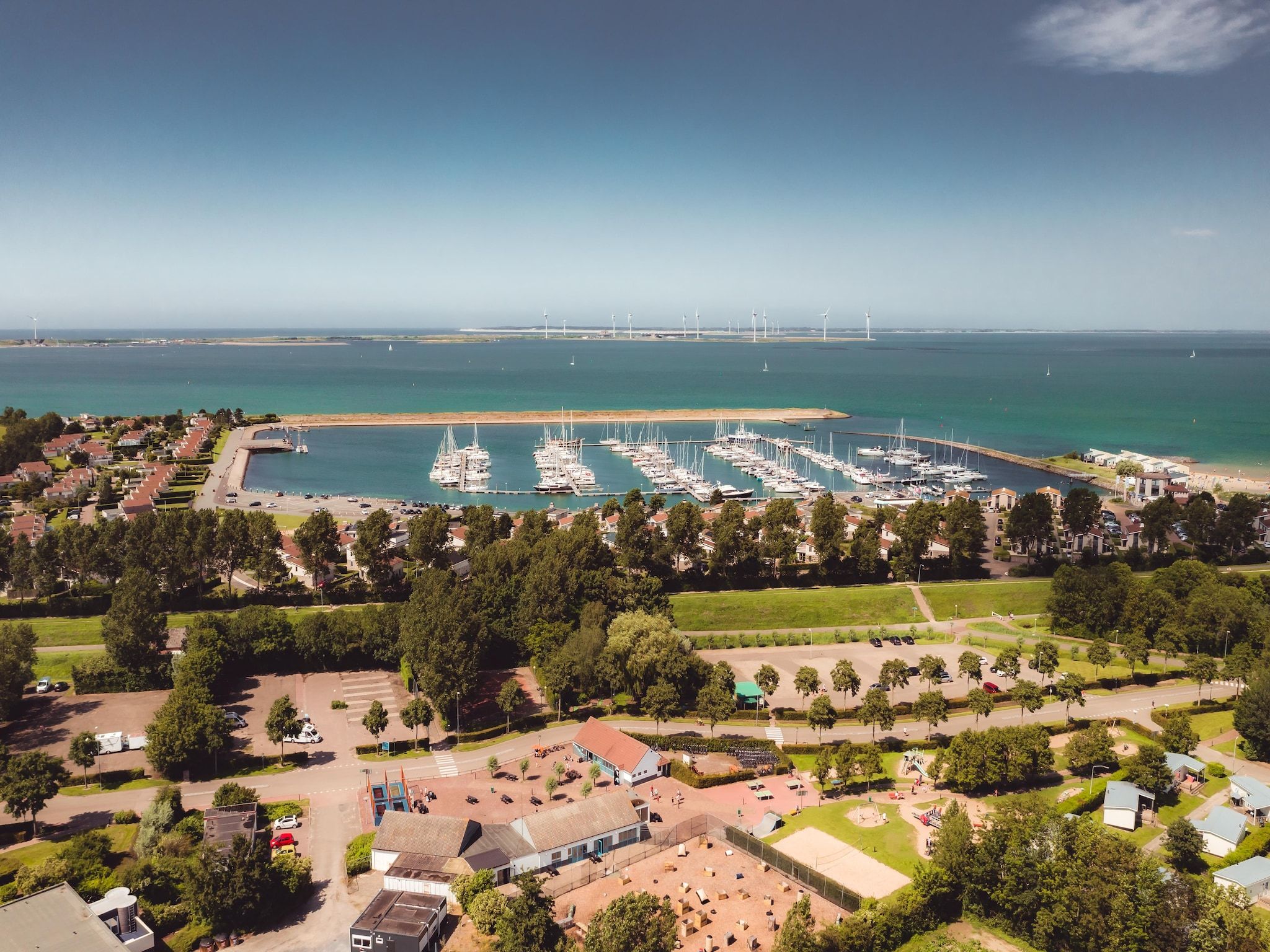 De omgeving van Roompot Beach Resort 11 in Kamperland