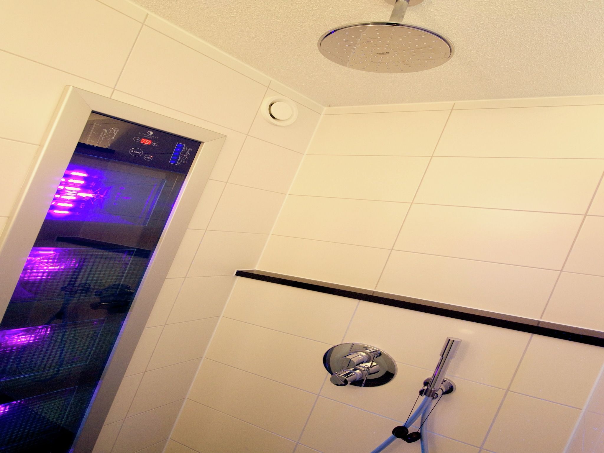 De badkamer van Hof van Salland 4 in Hellendoorn