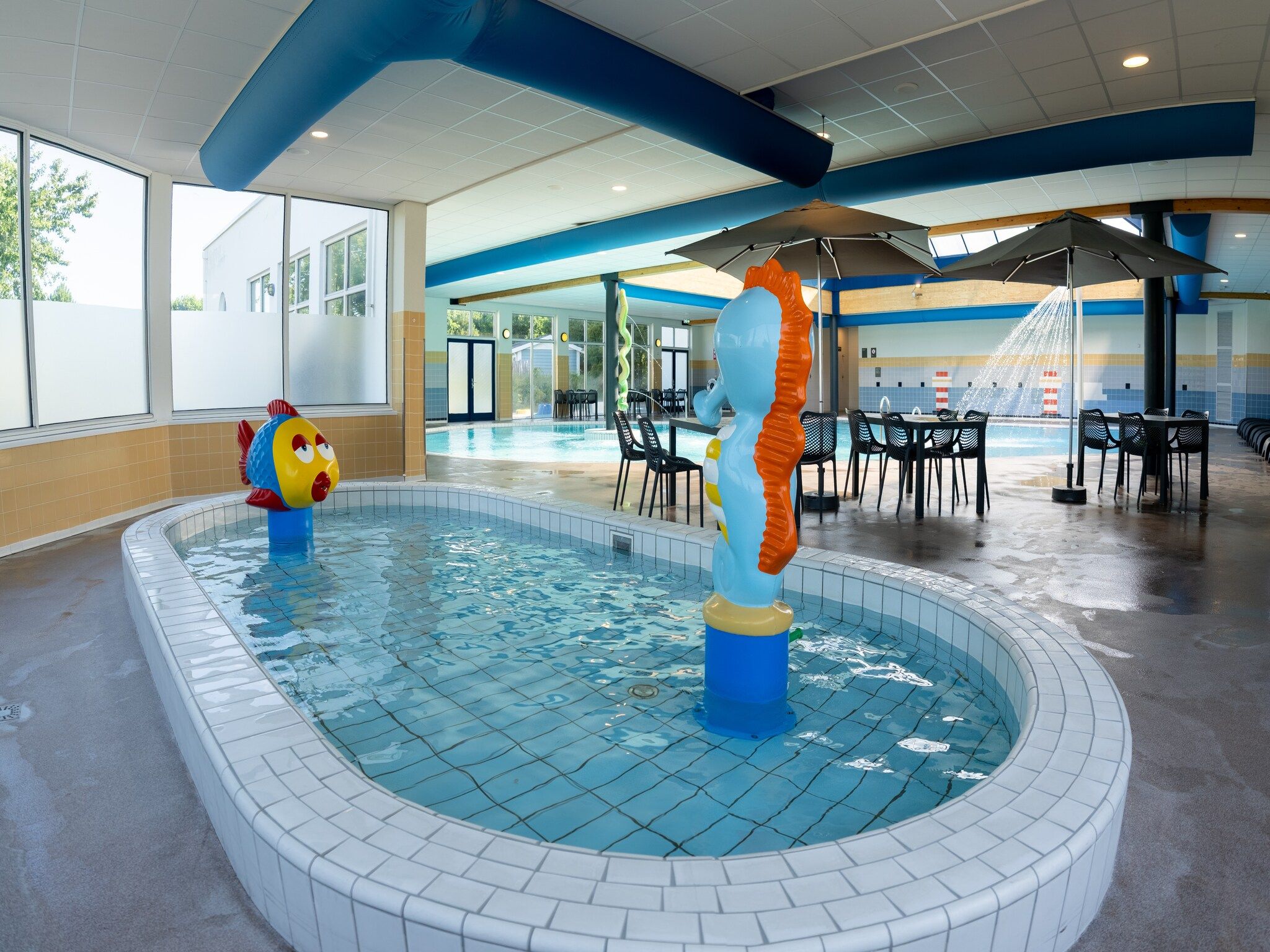 Parkfaciliteiten bij Vakantiepark Boomhiemke 10 in Hollum