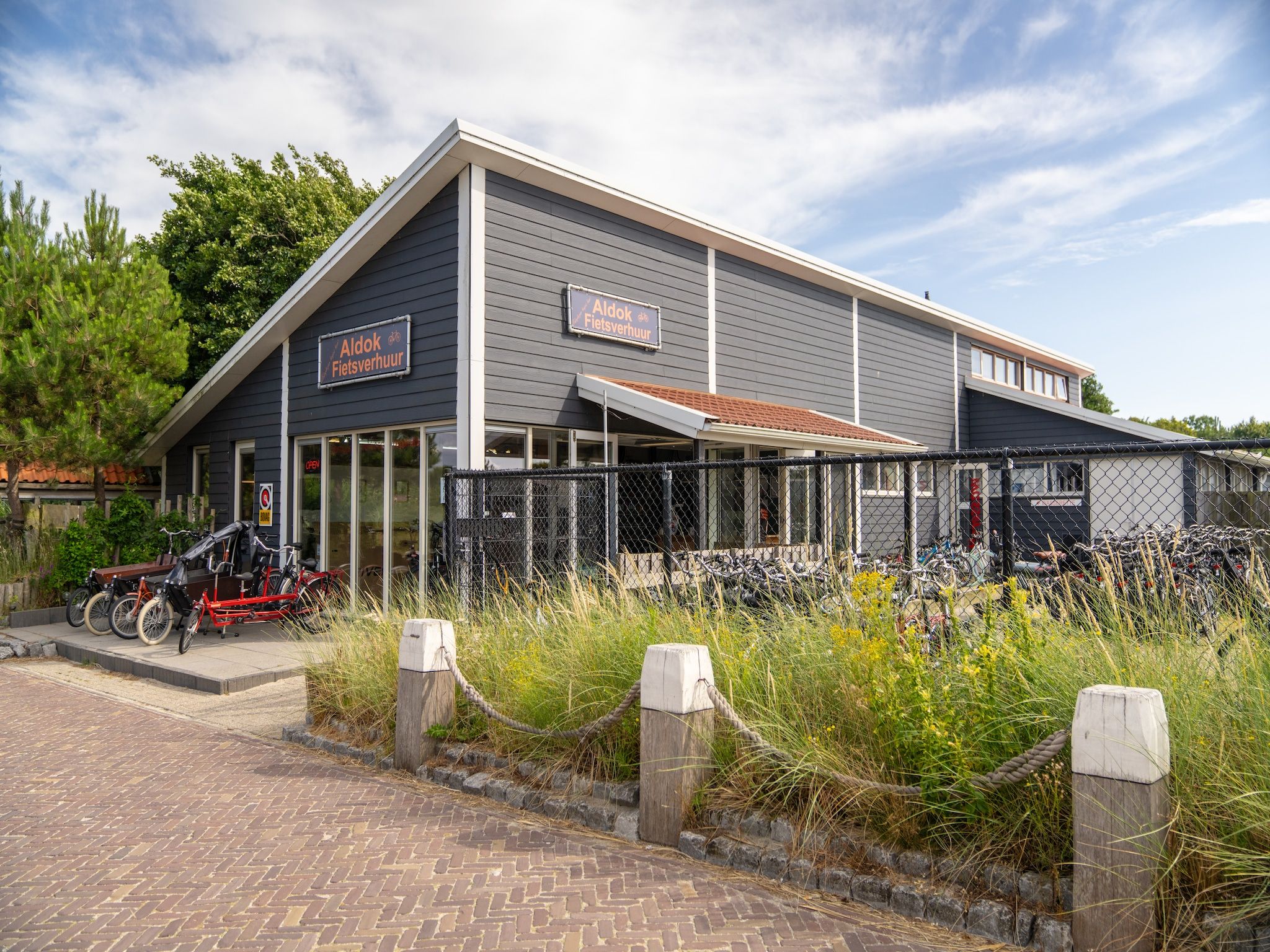 Parkfaciliteiten bij Vakantiepark Boomhiemke 8 in Hollum