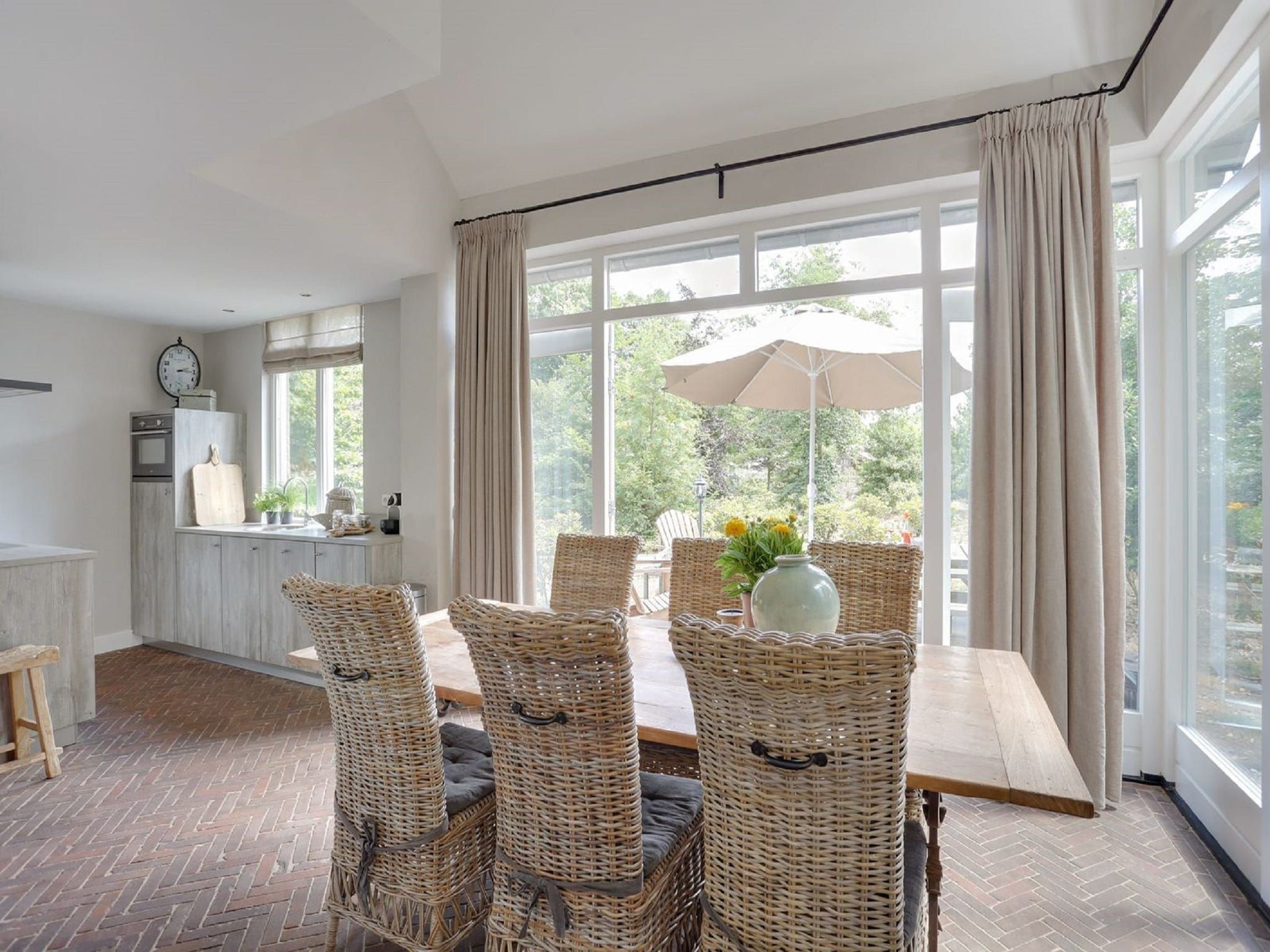 De eetkamer van Vakantiepark Sandberghe 1 in Uden