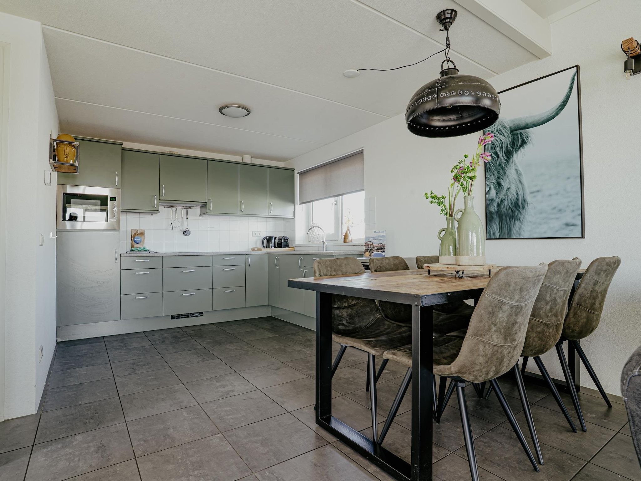 De eetkamer van Waterpark de Meerparel 2 in Uitgeest