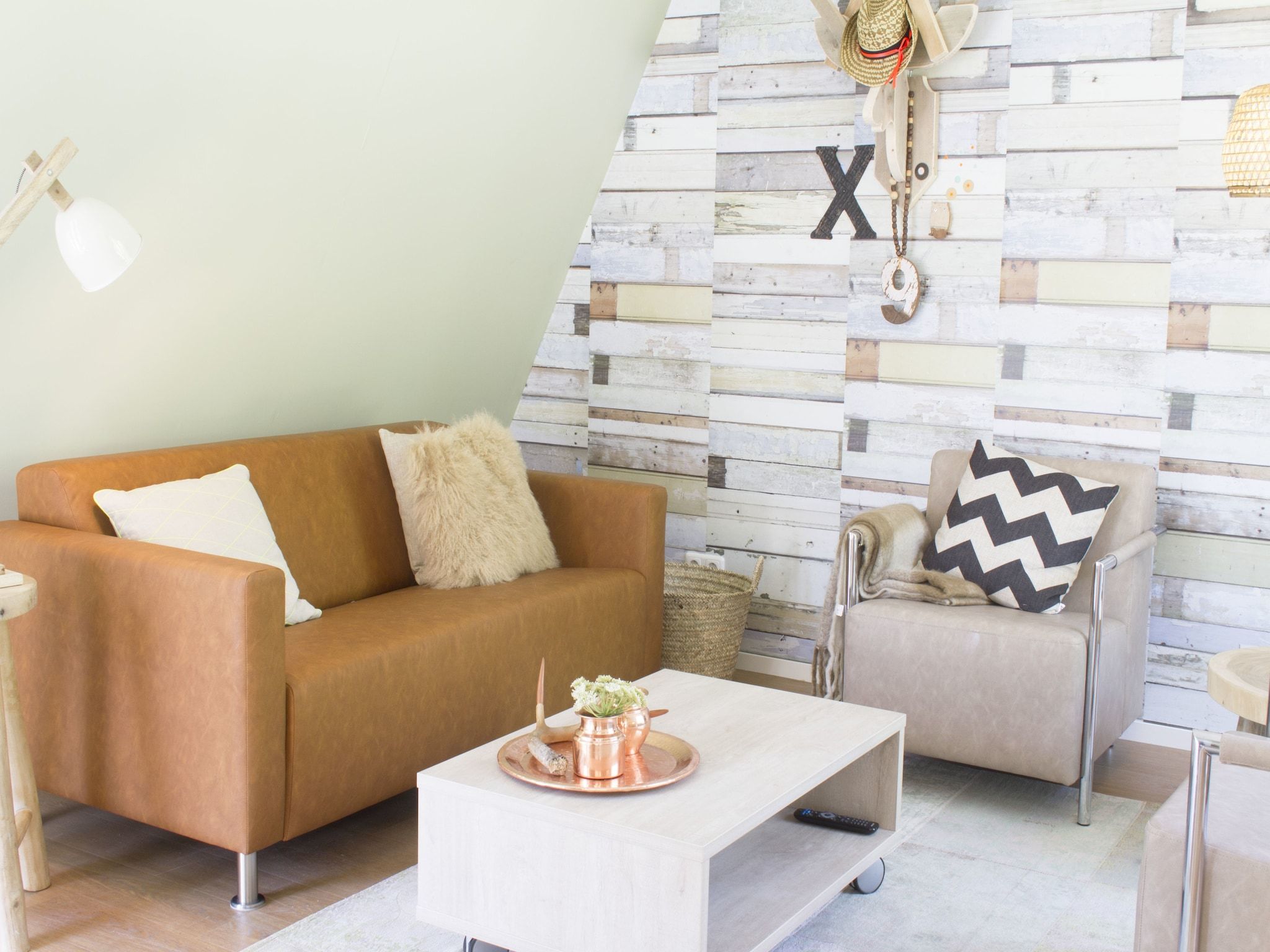 De woonkamer van Bungalowpark Hoenderloo 5 in Hoenderloo