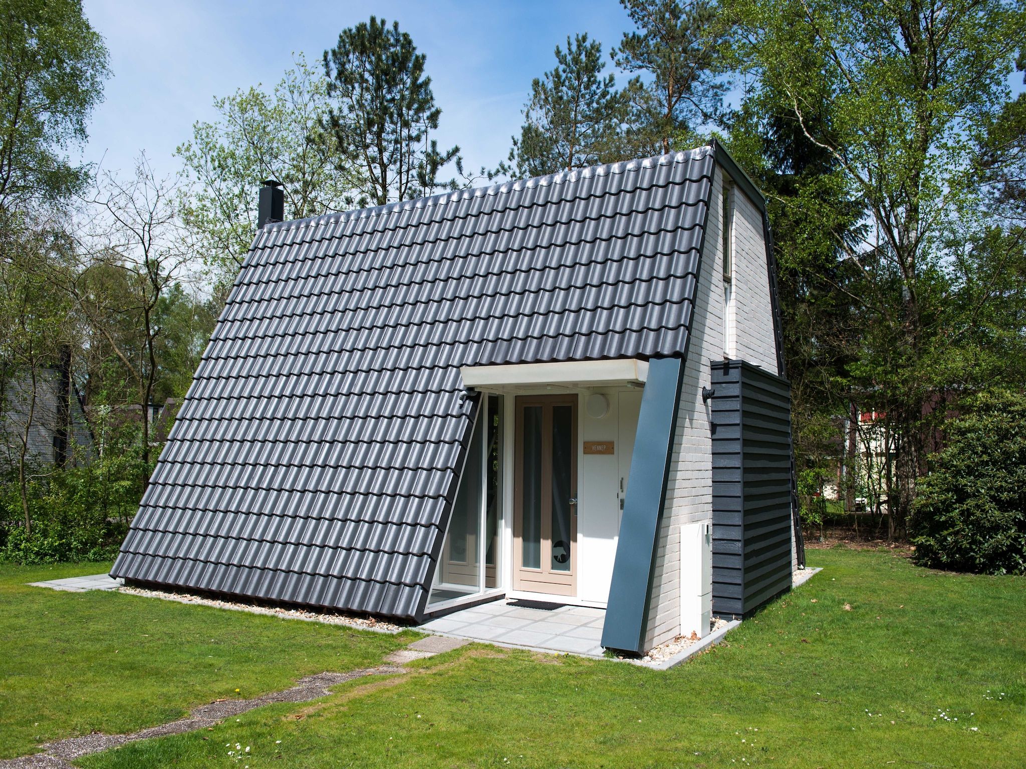 De buitenkant van Bungalowpark Hoenderloo 5 in Hoenderloo