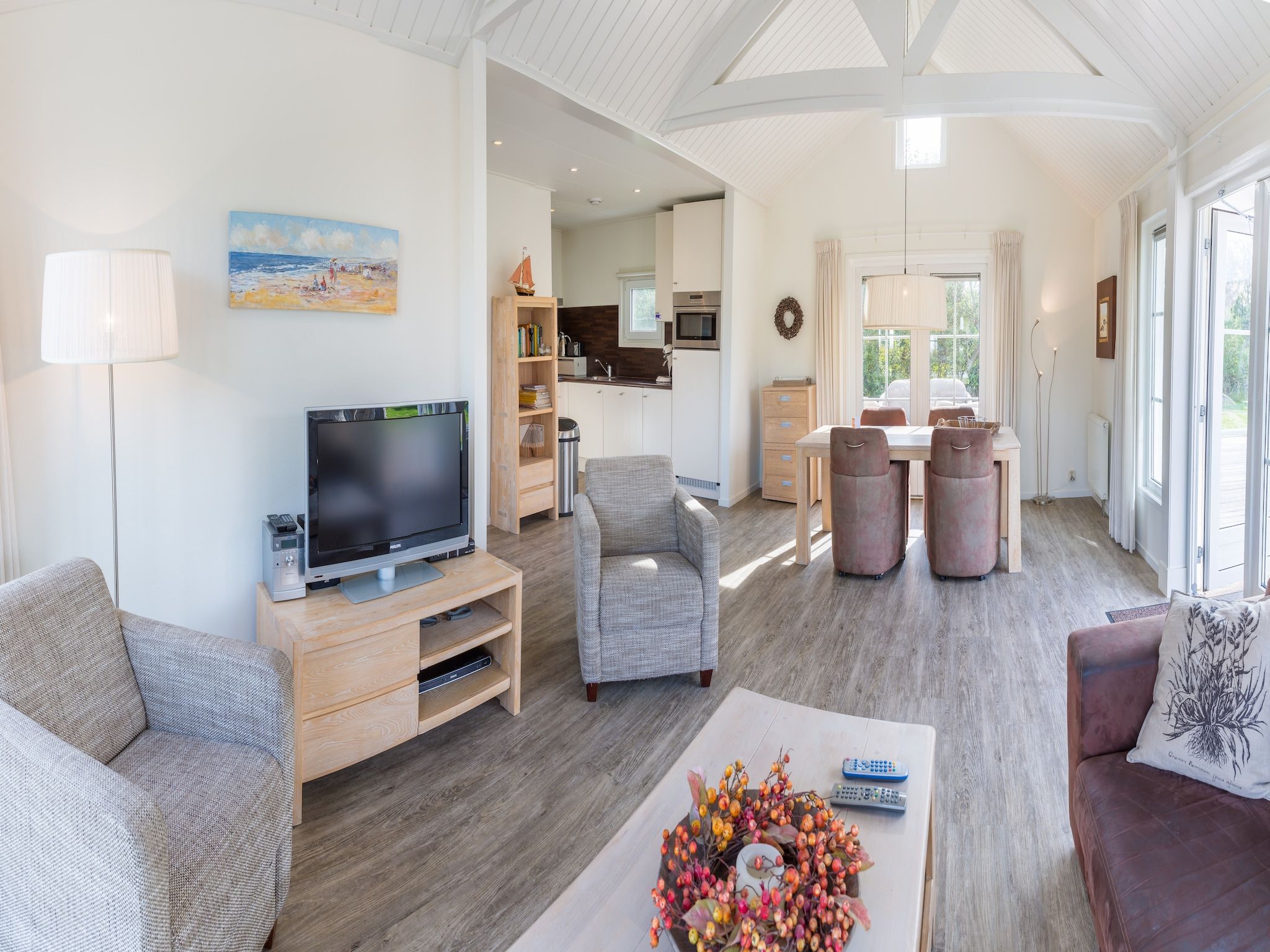 De woonkamer van Vakantiepark Boomhiemke 5 in Hollum-Ameland