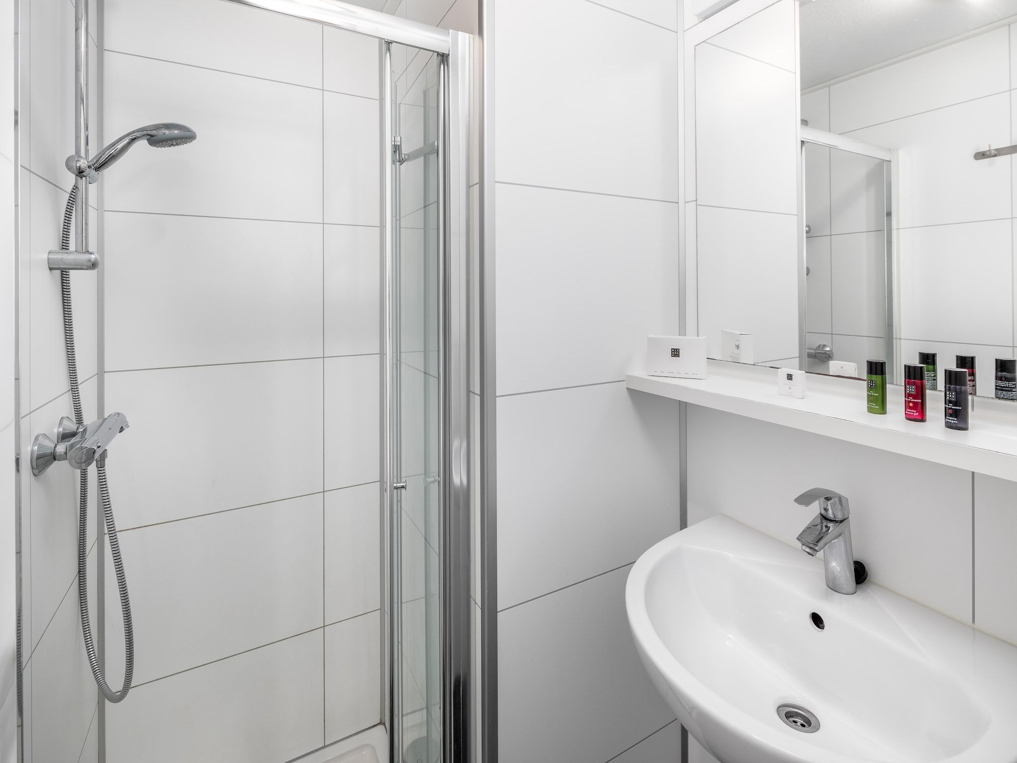 De badkamer van Vakantiepark Beach Resort 6 in Kamperland