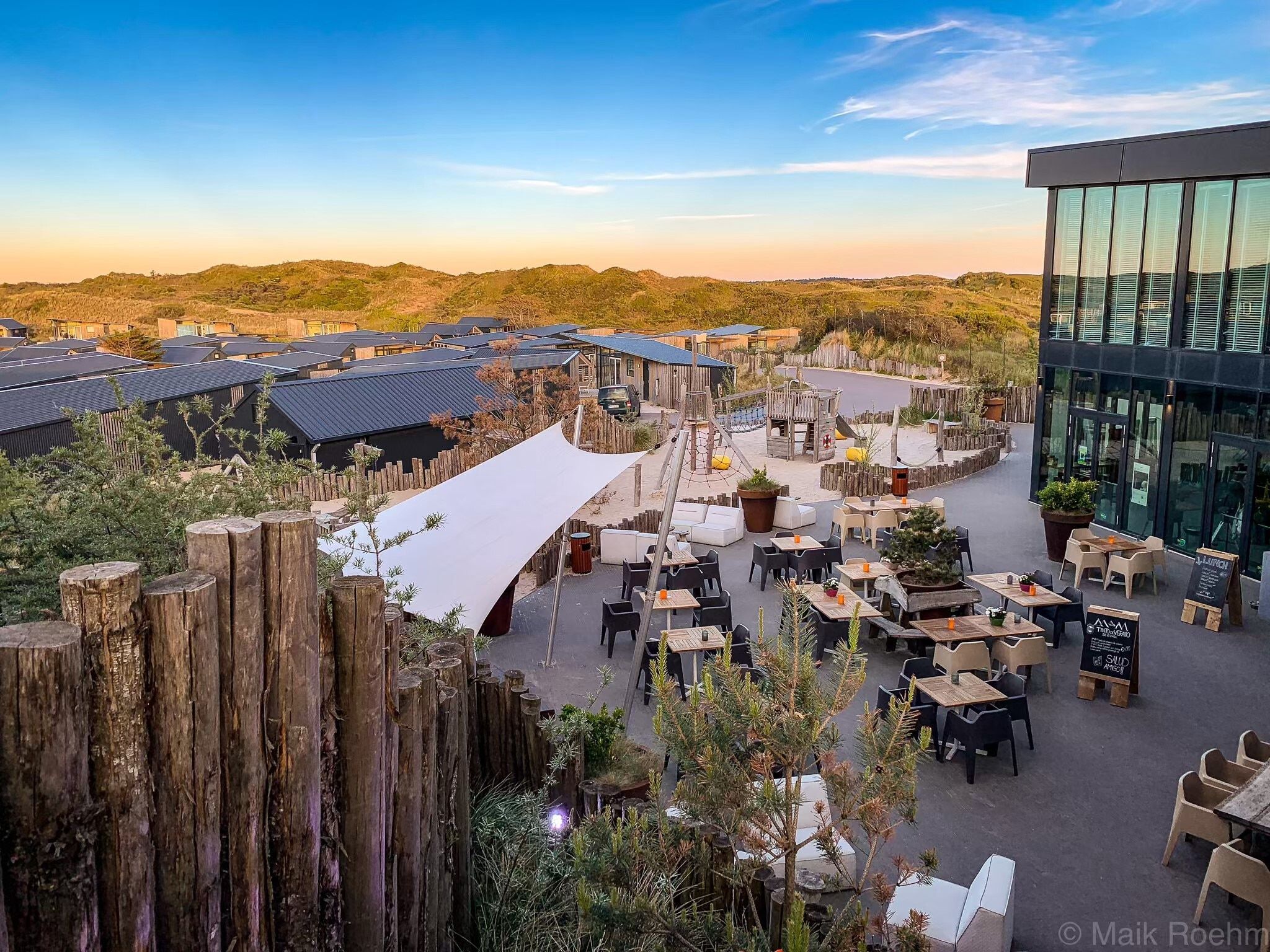 Parkfaciliteiten bij Sea Lodges Bloemendaal 1 in Bloemendaal