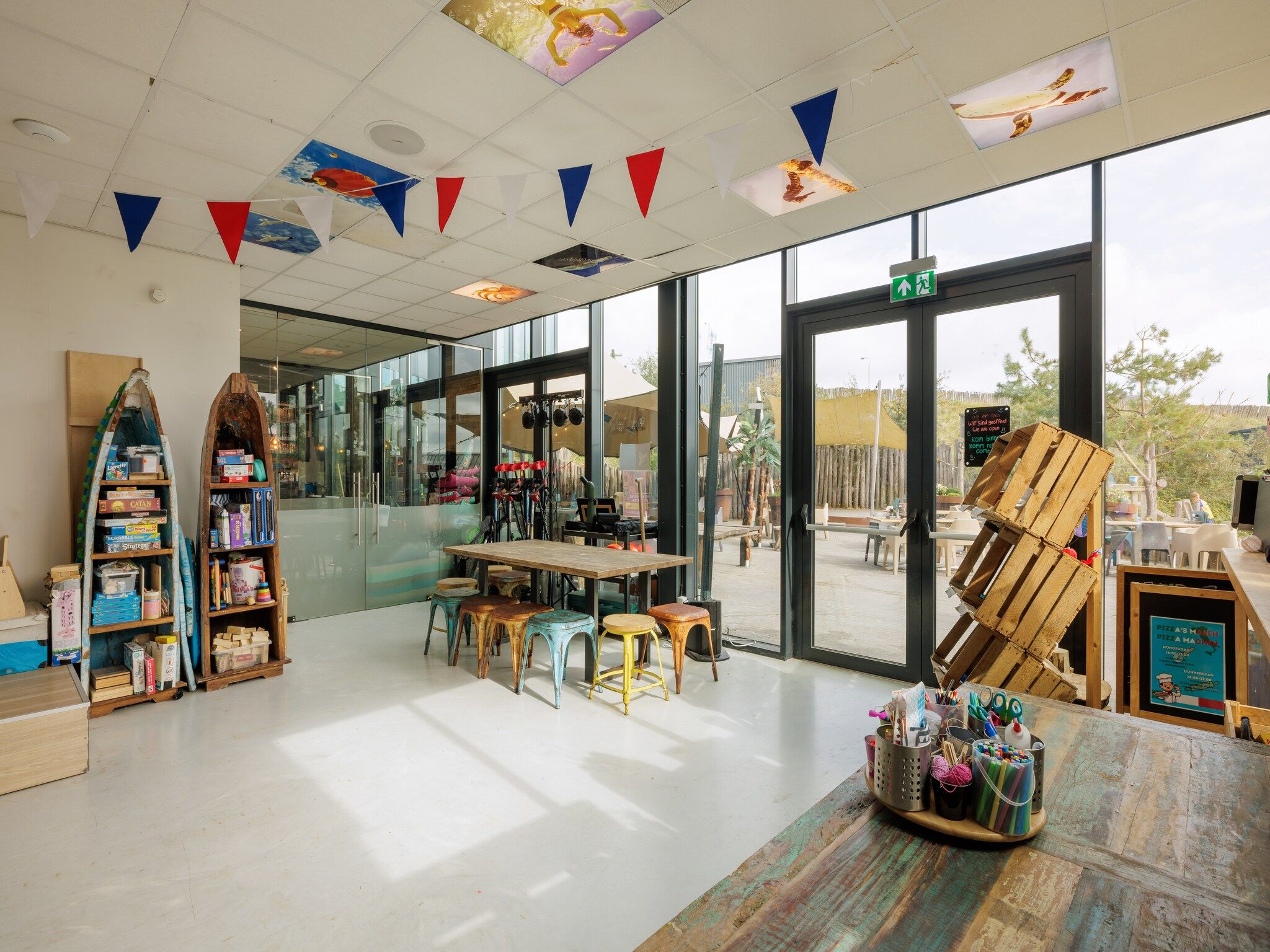 Parkfaciliteiten bij Sea Lodges Bloemendaal 4 in Bloemendaal