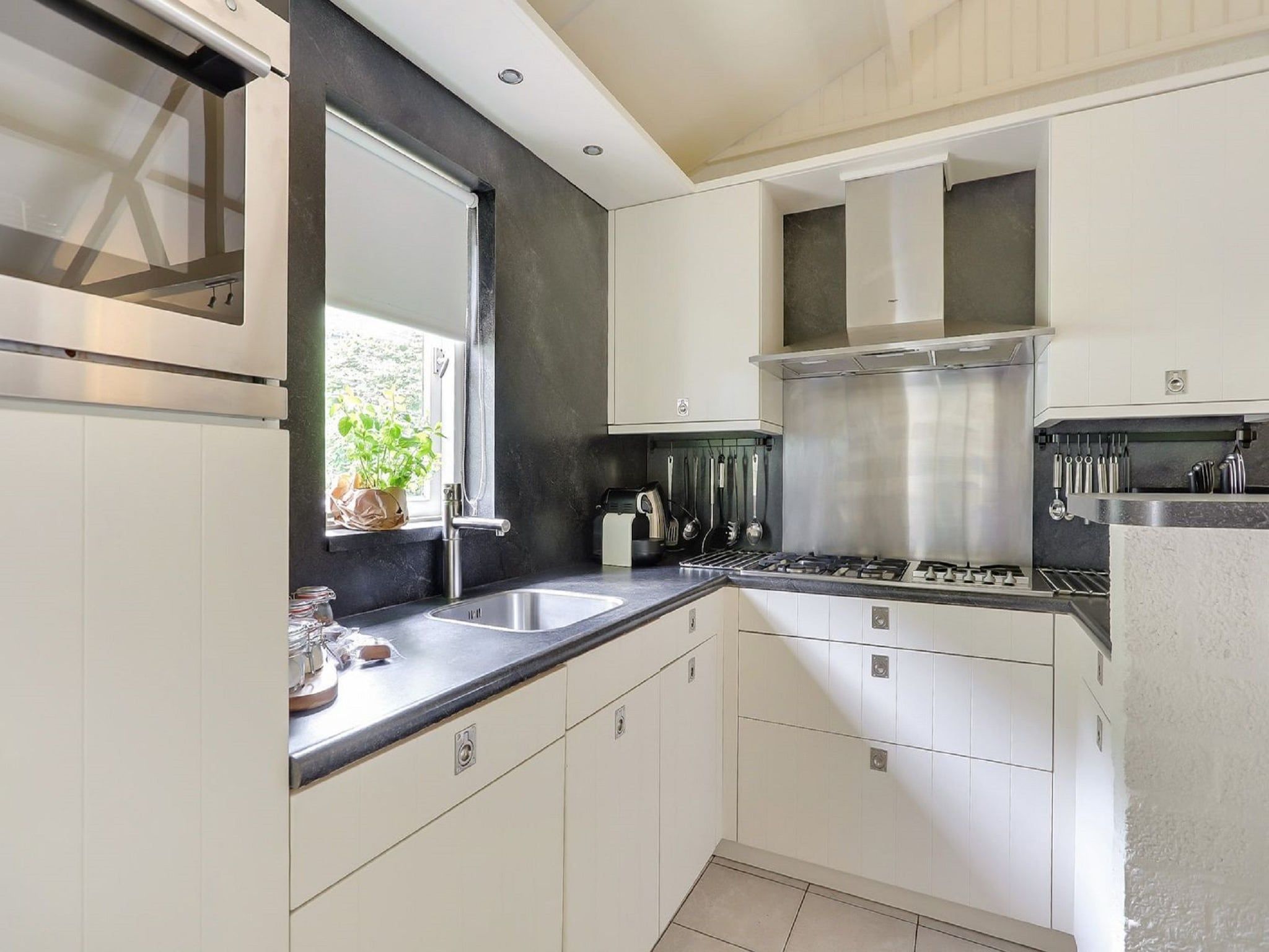 De keuken van Vakantiepark Sandberghe 3 in Uden