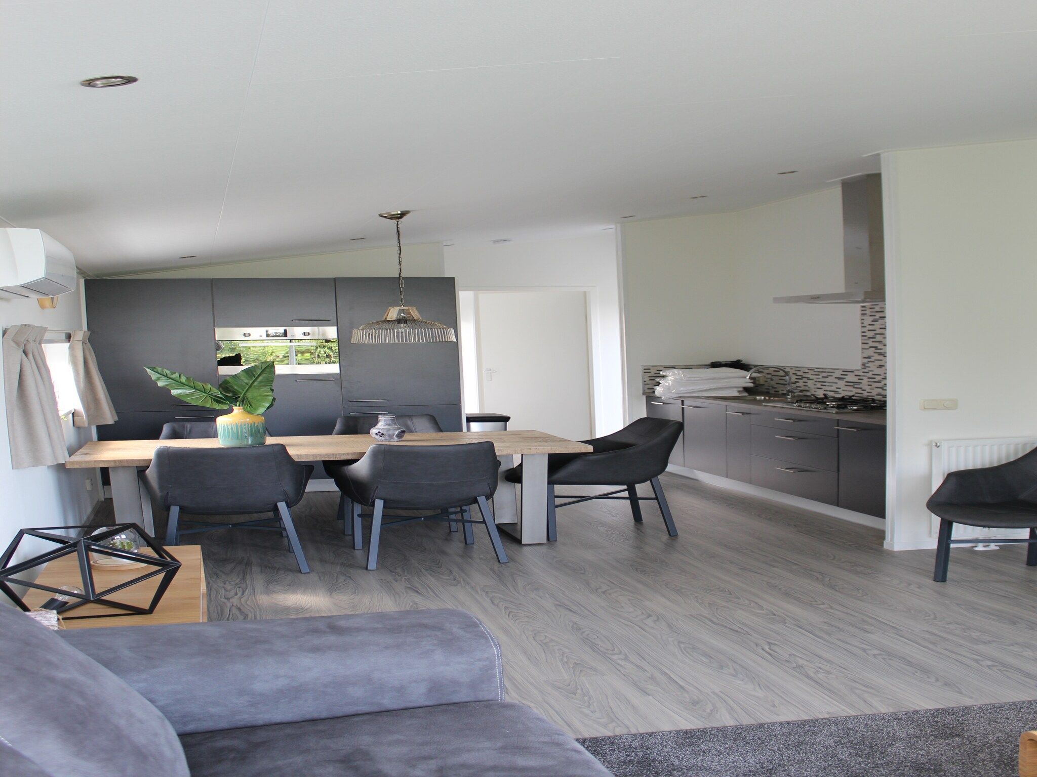 De eetkamer van Resort Mooi Bemelen 4 in Bemelen